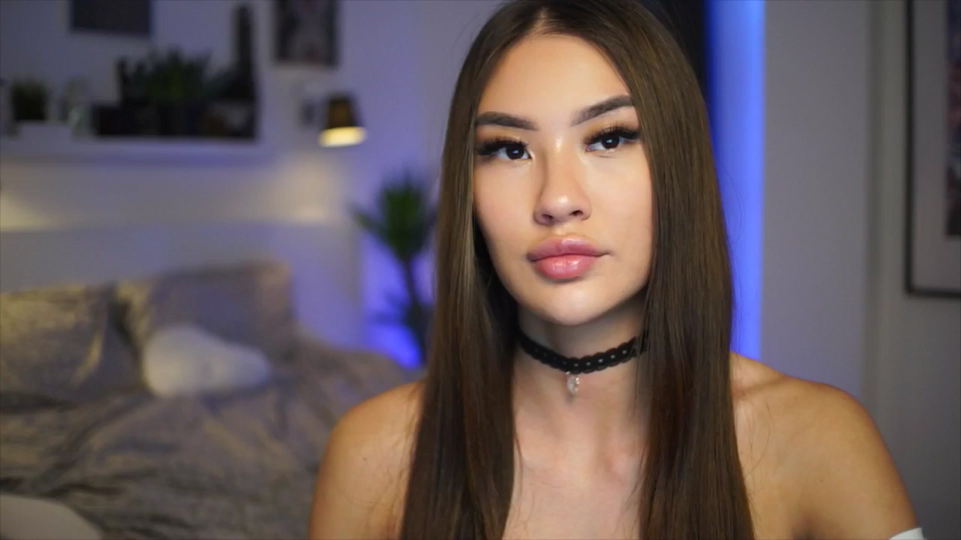 Gallery image thumbnail from SimpleMai's myfreecams stream on, 04/19/2026, 20:37 image 5 of 20