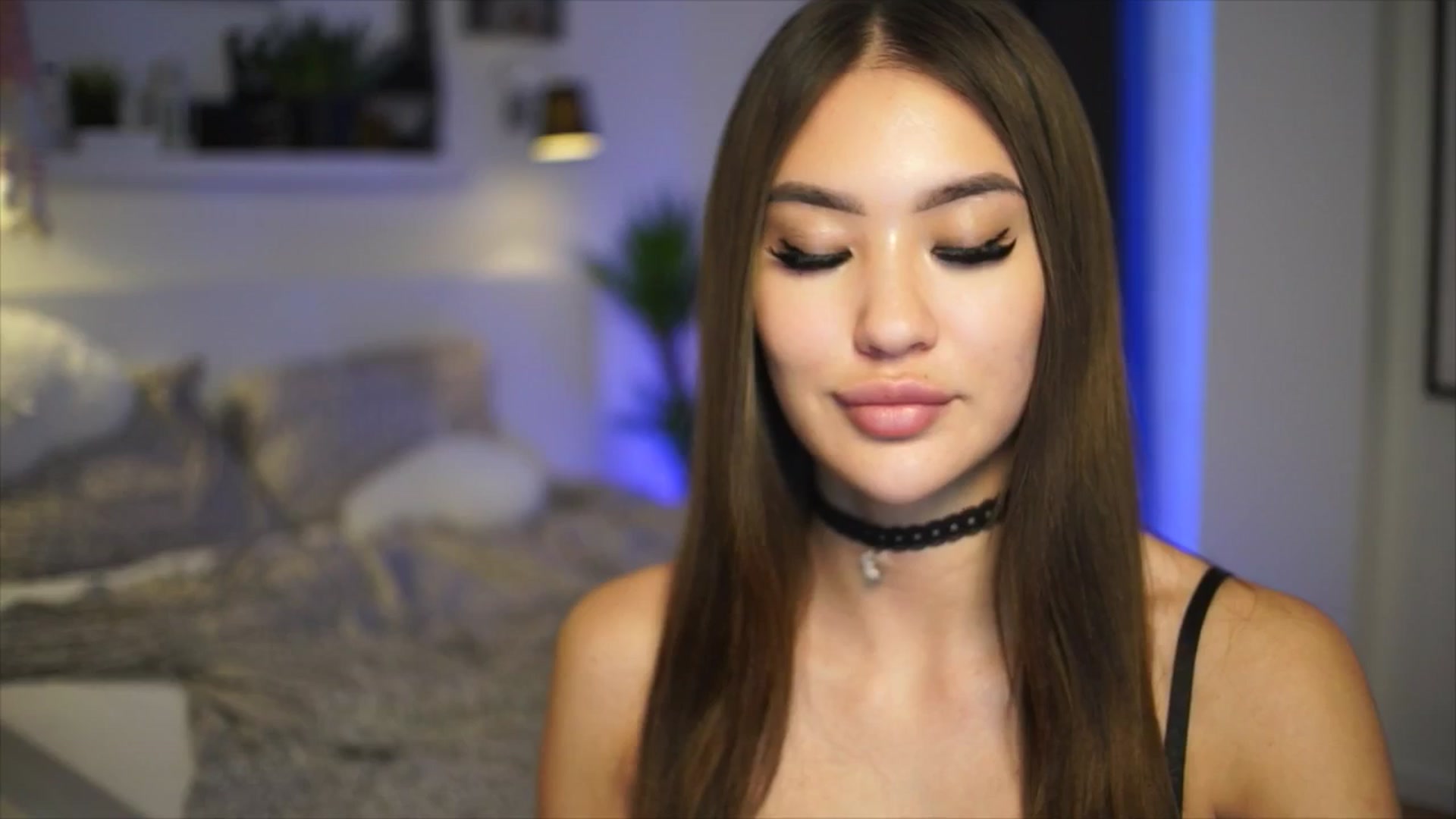 Gallery image thumbnail from SimpleMai's myfreecams stream on, 04/20/2026, 19:52 image 17 of 20