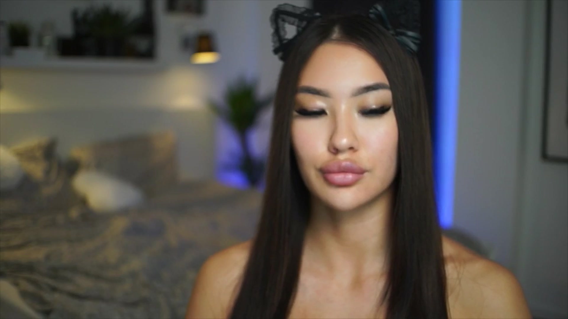 Gallery image thumbnail from SimpleMai's myfreecams stream on, 04/28/2026, 18:18 image 7 of 20