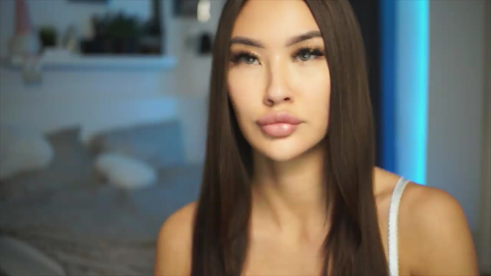 Gallery image thumbnail from SimpleMai's myfreecams stream on, 05/03/2026, 21:21 image 2 of 20