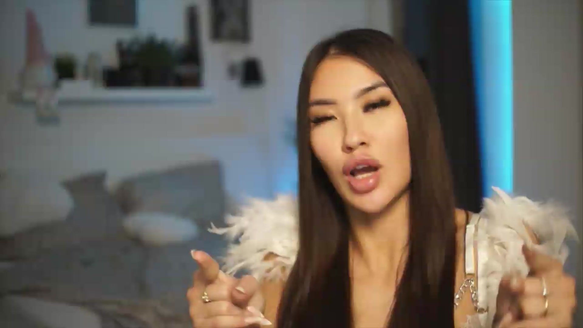Gallery image thumbnail from SimpleMai's myfreecams stream on, 05/08/2026, 21:29 image 11 of 20