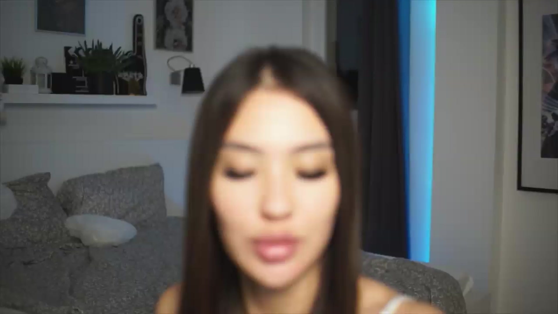 Gallery image thumbnail from SimpleMai's myfreecams stream on, 05/08/2026, 22:31 image 13 of 20