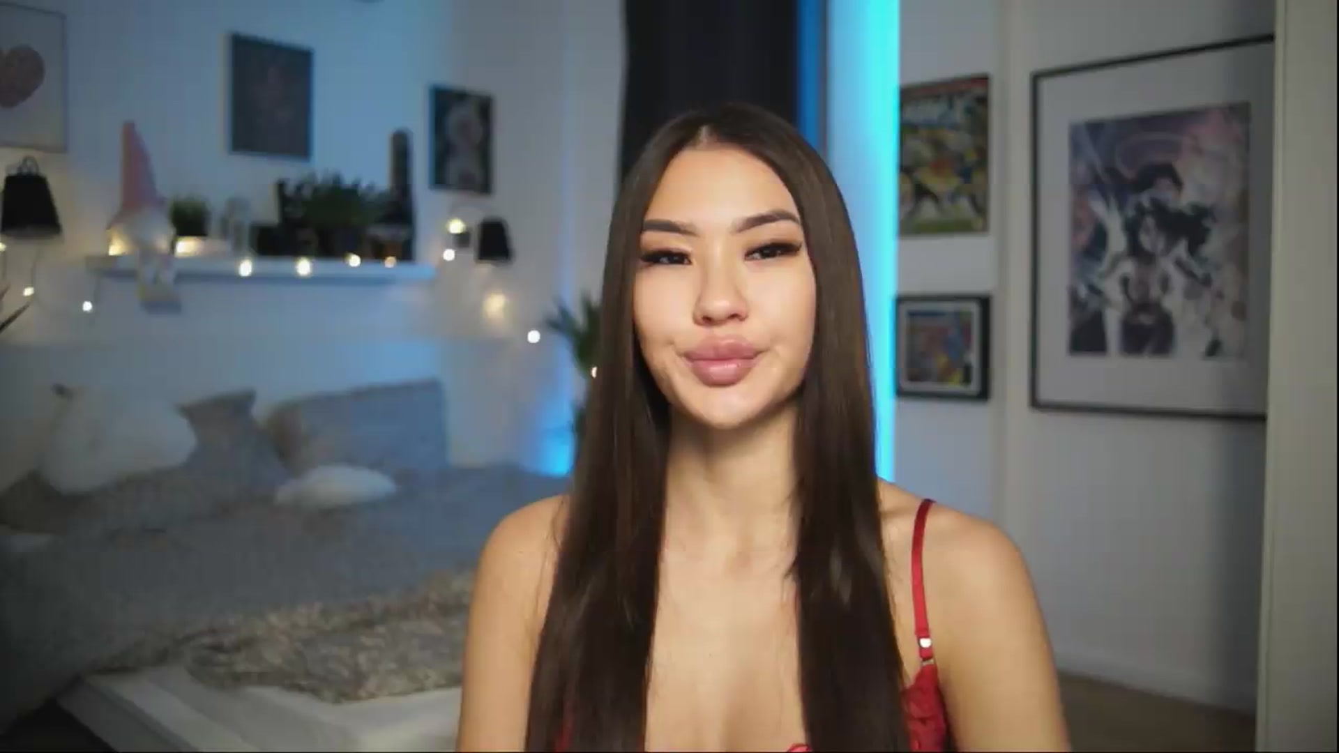 Gallery image thumbnail from SimpleMai's myfreecams stream on, 05/10/2026, 18:30 image 17 of 20
