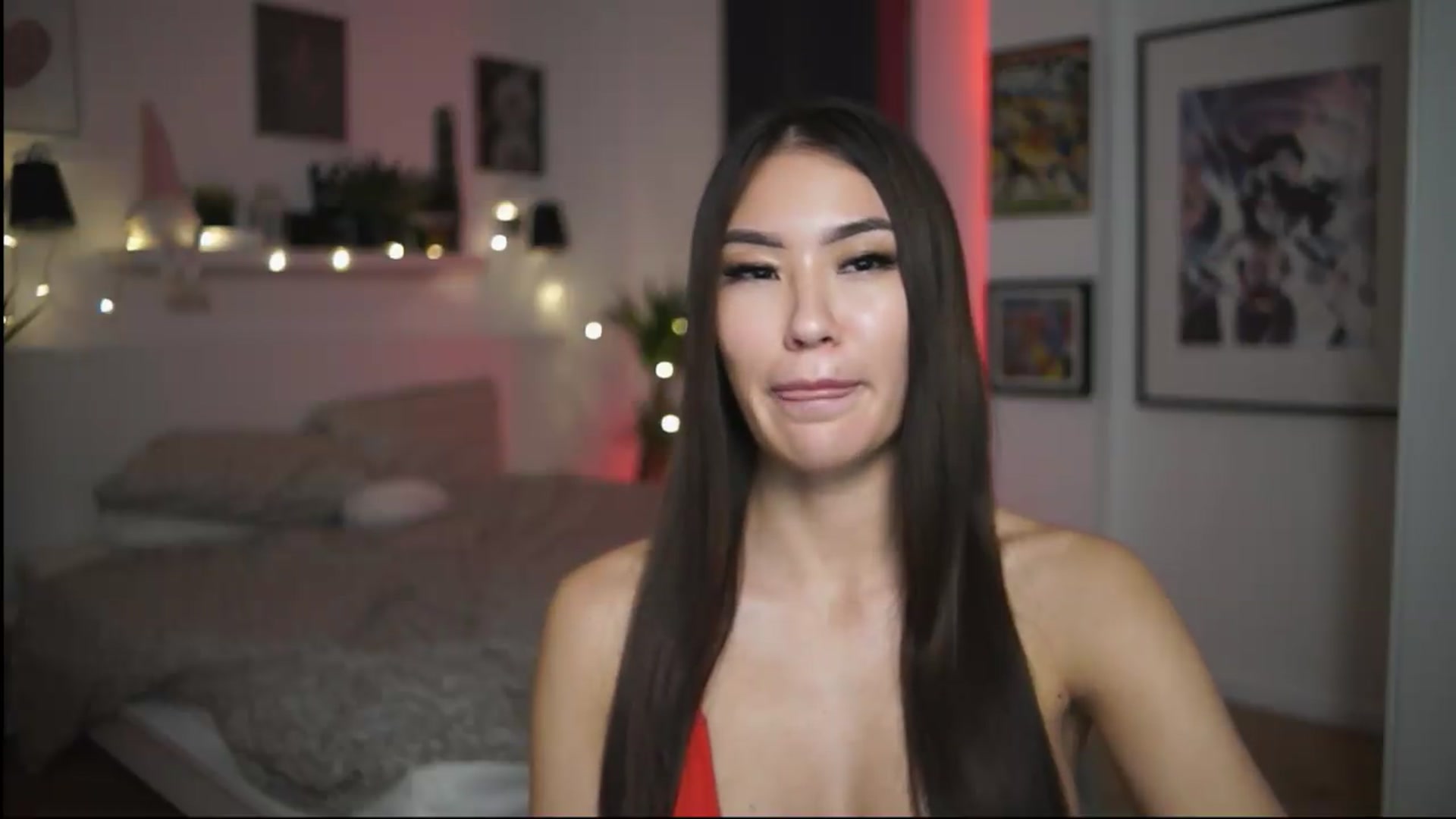 Gallery image thumbnail from SimpleMai's myfreecams stream on, 05/11/2026, 20:01 image 12 of 20