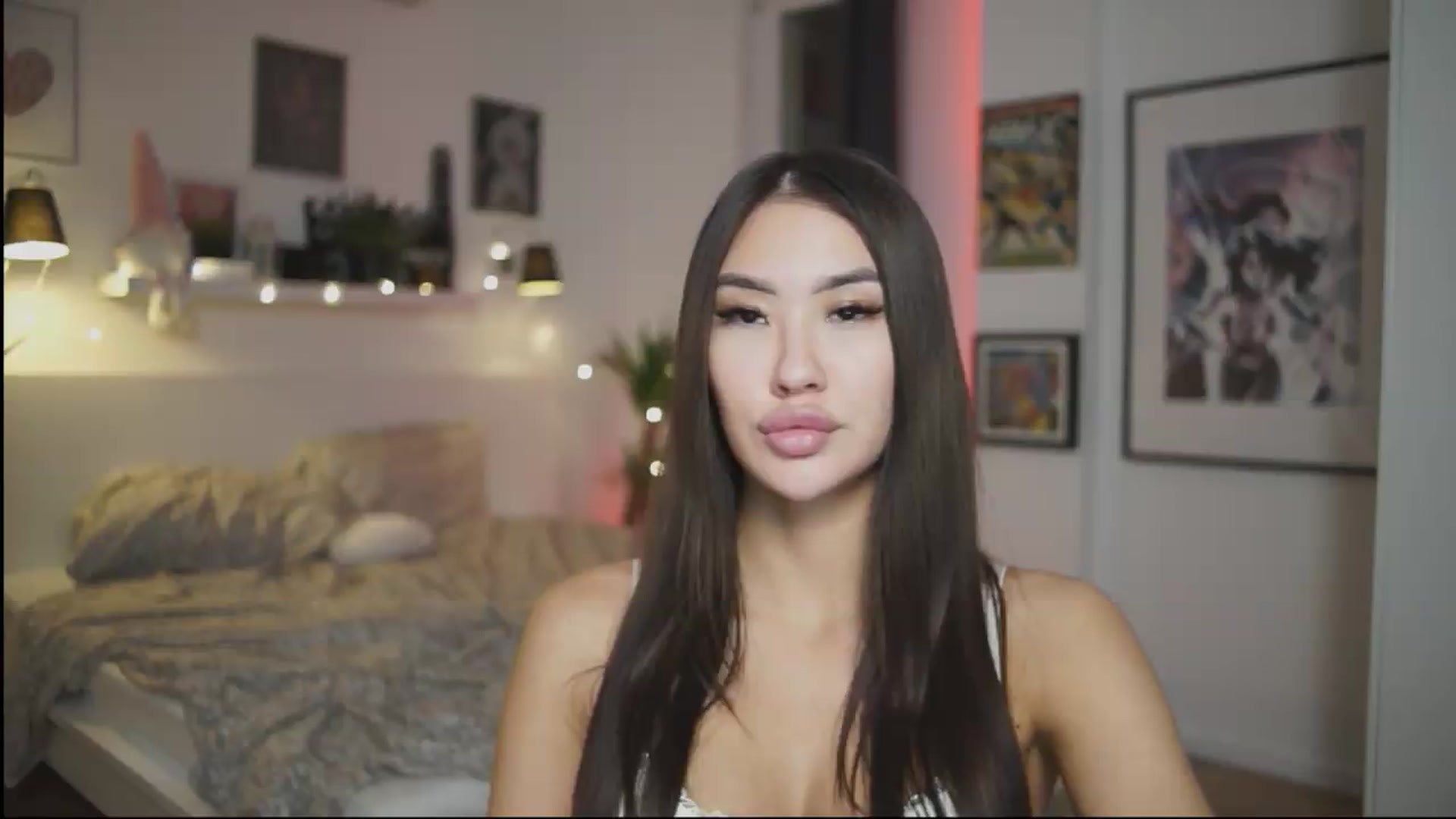 Gallery image thumbnail from SimpleMai's myfreecams stream on, 05/17/2026, 22:54 image 20 of 20