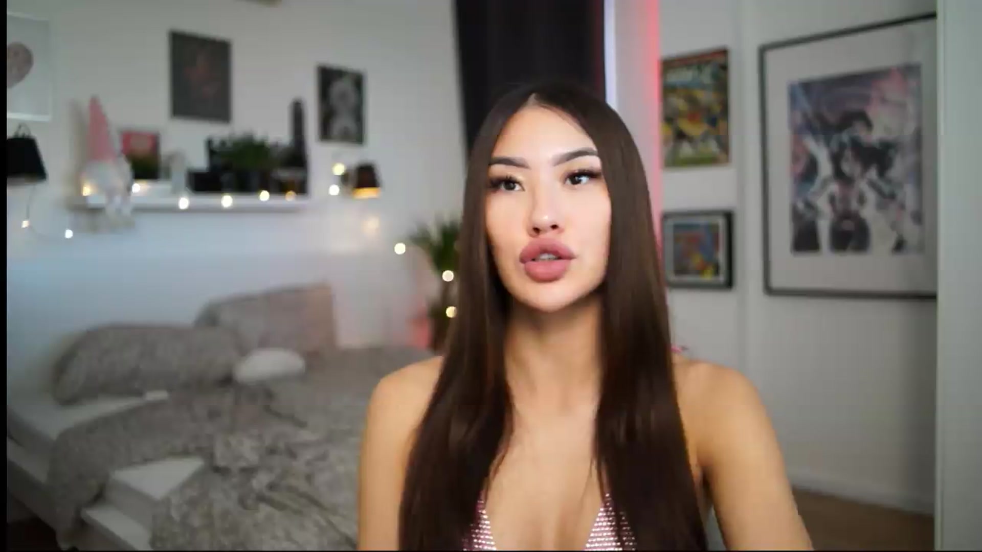 Gallery image thumbnail from SimpleMai's myfreecams stream on, 05/22/2026, 08:56 image 16 of 20
