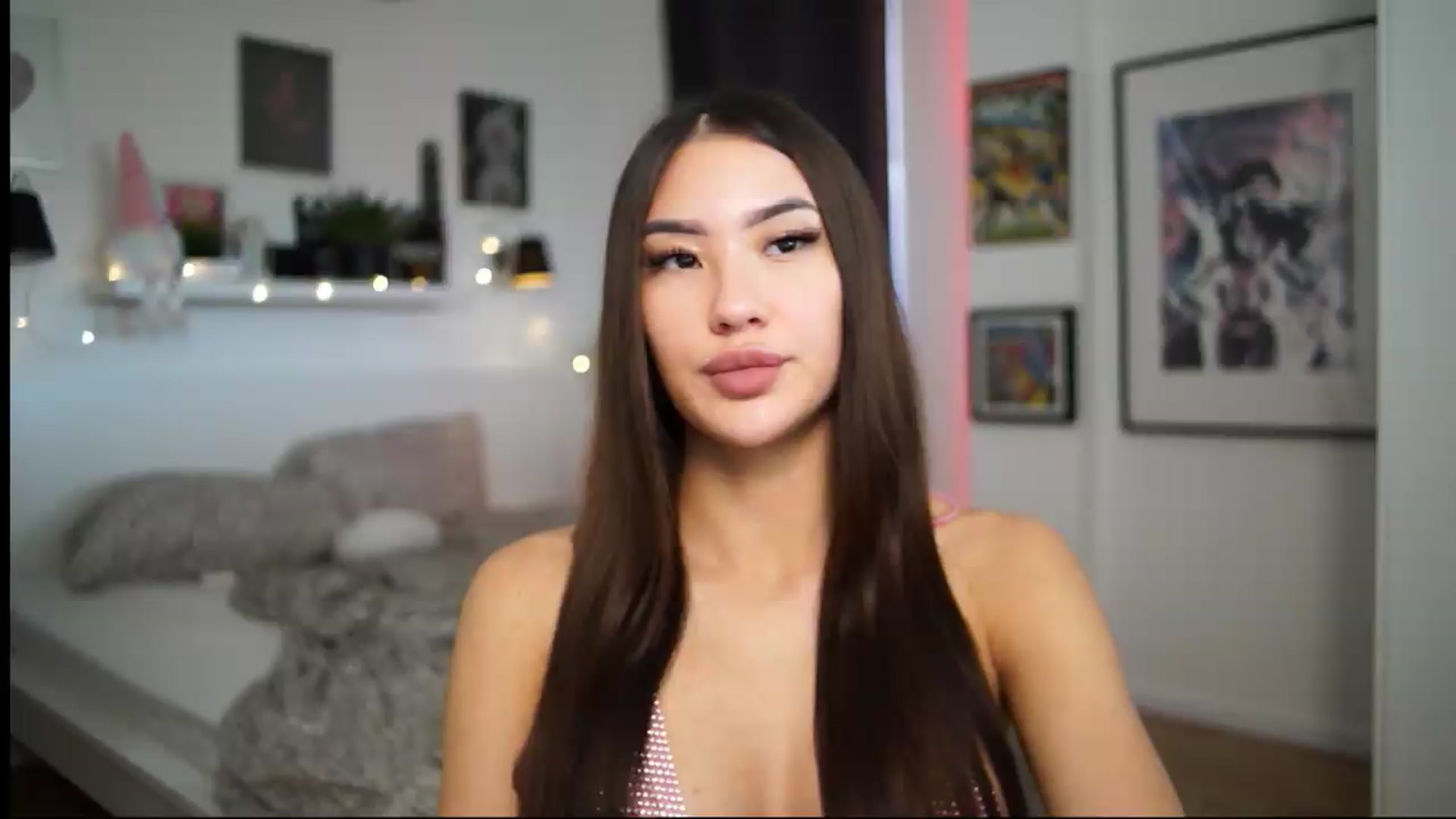 Gallery image thumbnail from SimpleMai's myfreecams stream on, 05/22/2026, 11:07 image 11 of 20