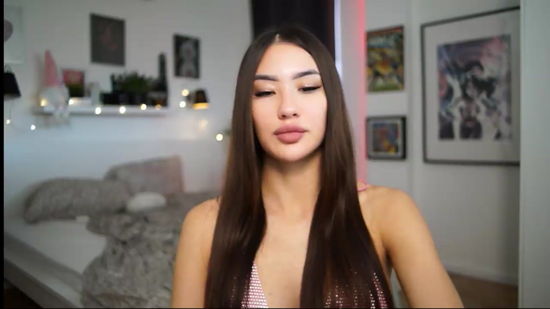 Gallery image thumbnail from SimpleMai's myfreecams stream on, 05/22/2026, 11:07 image 12 of 20