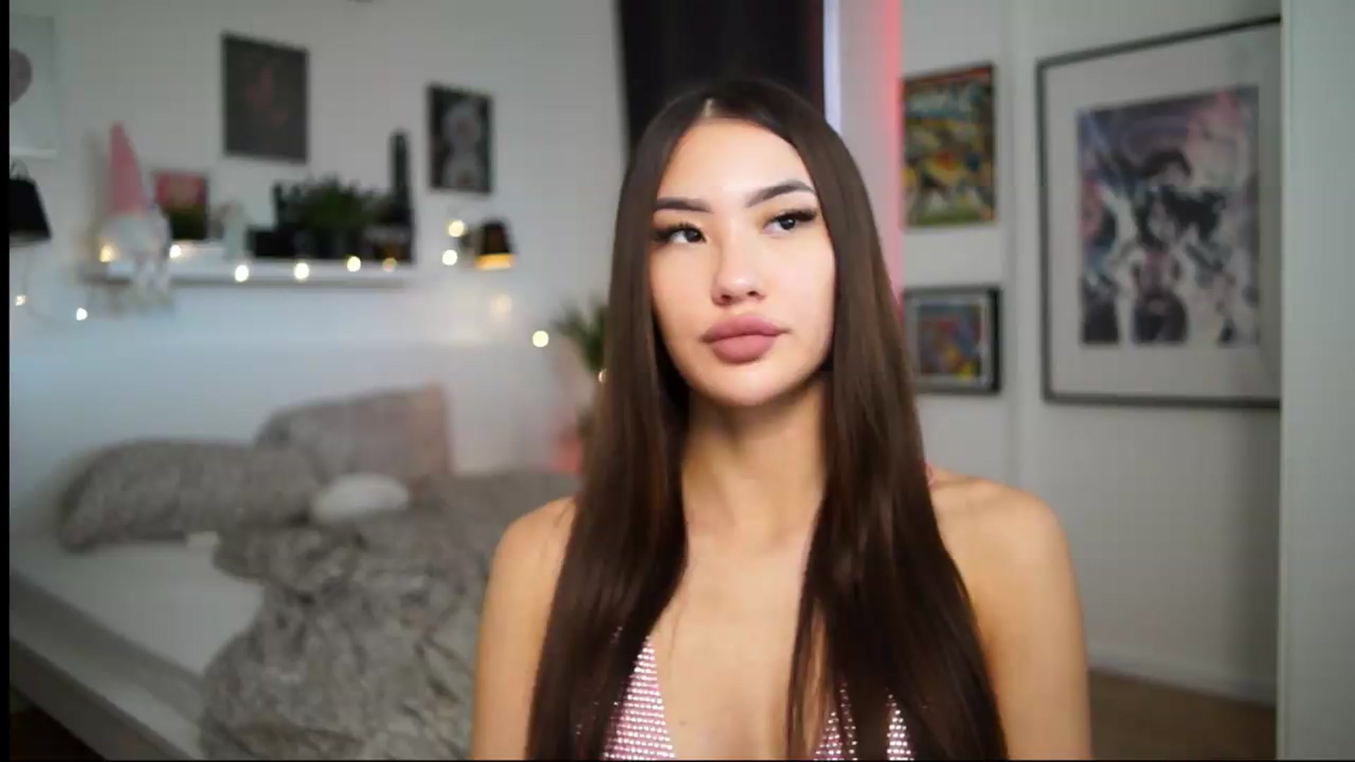 Gallery image thumbnail from SimpleMai's myfreecams stream on, 05/22/2026, 11:07 image 13 of 20