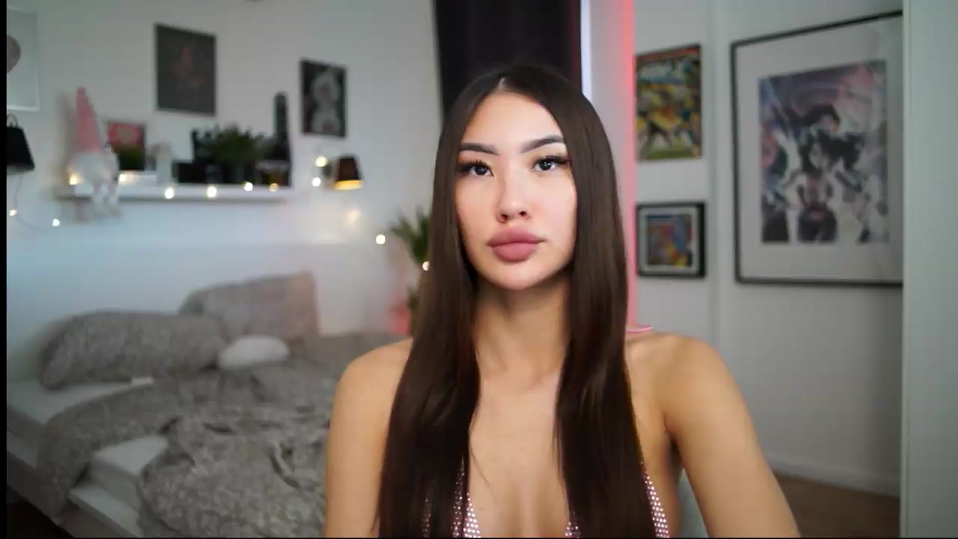 Gallery image thumbnail from SimpleMai's myfreecams stream on, 05/22/2026, 11:07 image 4 of 20