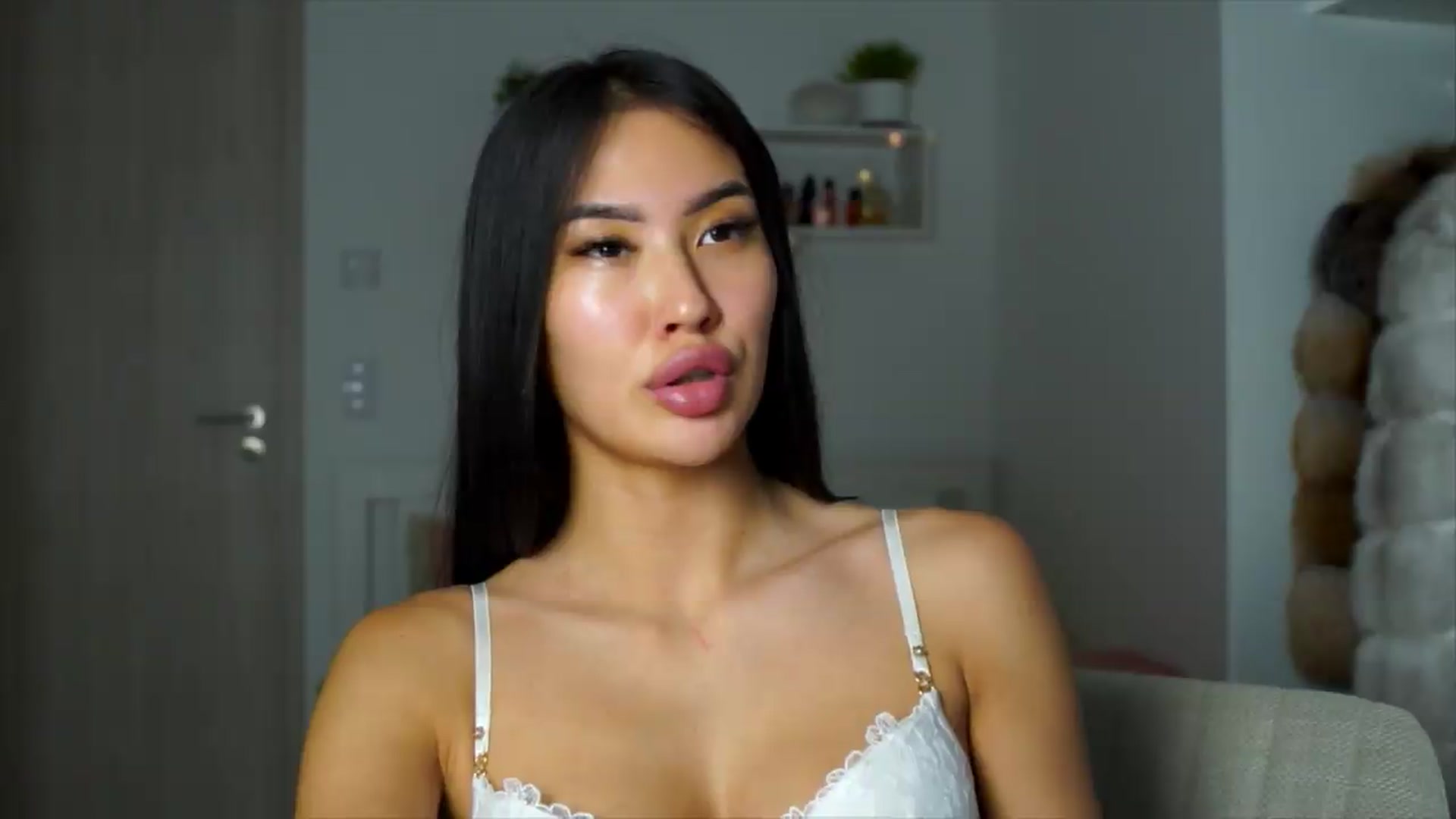 Gallery image thumbnail from SimpleMai's myfreecams stream on, 06/03/2026, 23:36 image 17 of 20
