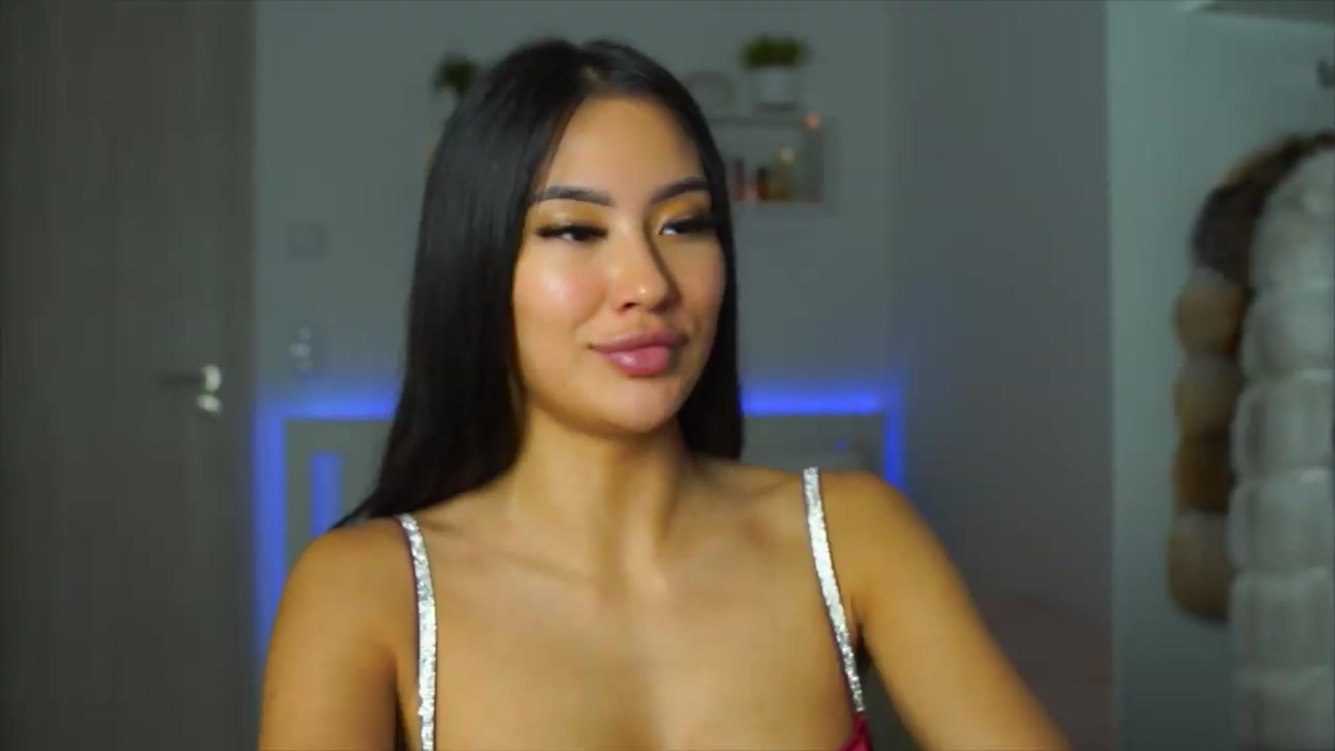 Gallery image thumbnail from SimpleMai's myfreecams stream on, 06/06/2026, 01:46 image 18 of 20