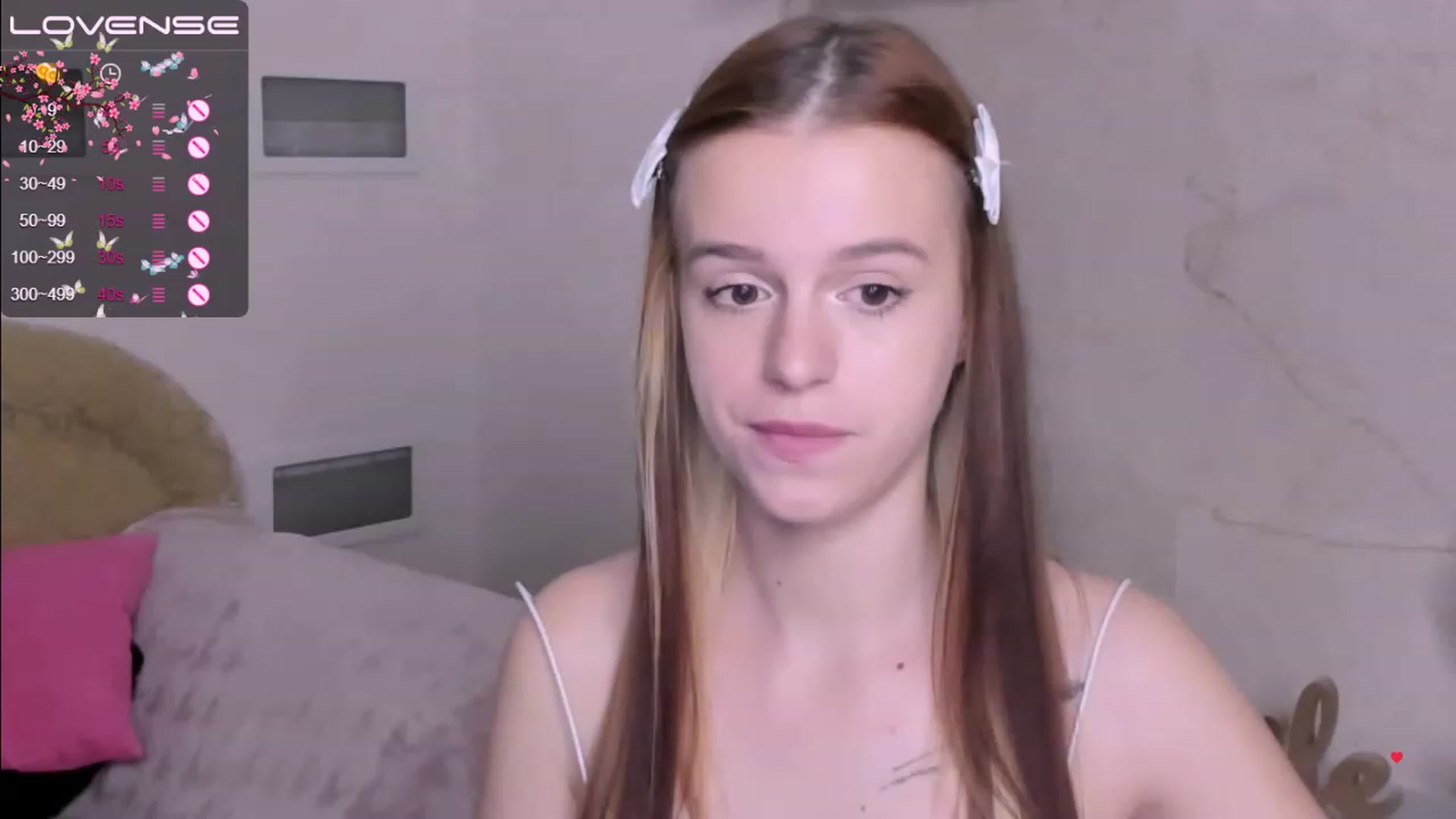 Gallery image thumbnail from SimplePeach's myfreecams stream on, 05/05/2023, 01:24 image 19 of 20