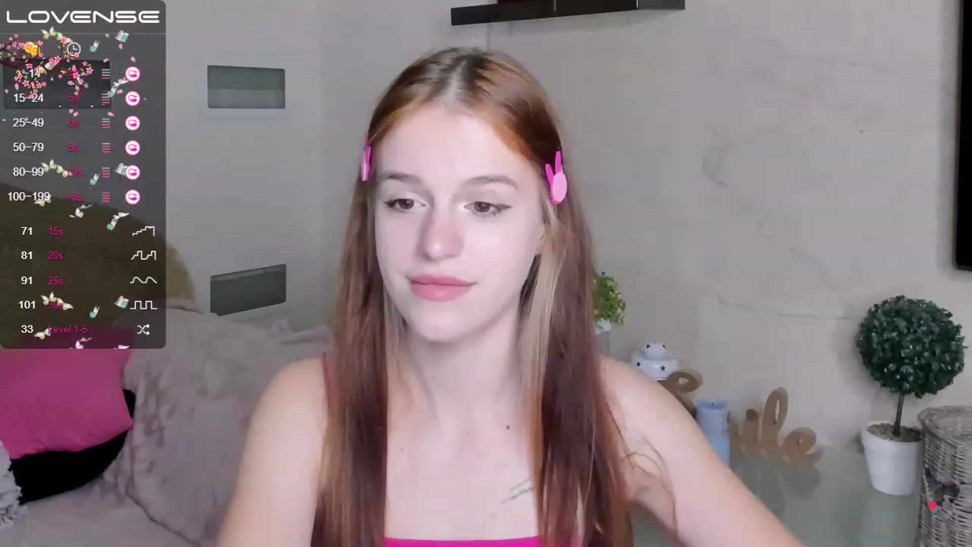 Gallery image thumbnail from SimplePeach's myfreecams stream on, 05/05/2023, 20:11 image 7 of 20