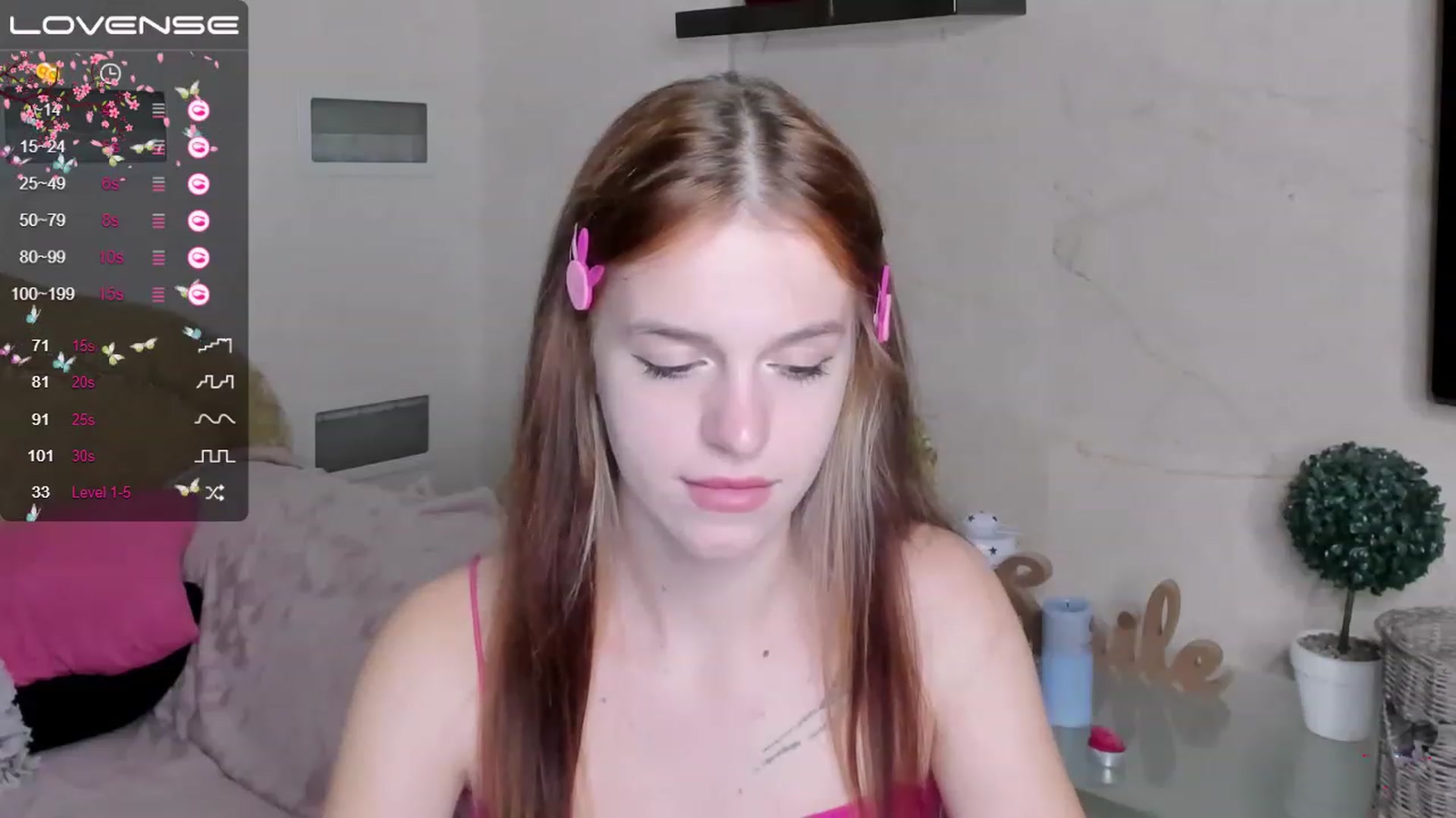 Gallery image thumbnail from SimplePeach's myfreecams stream on, 05/05/2023, 20:11 image 18 of 20