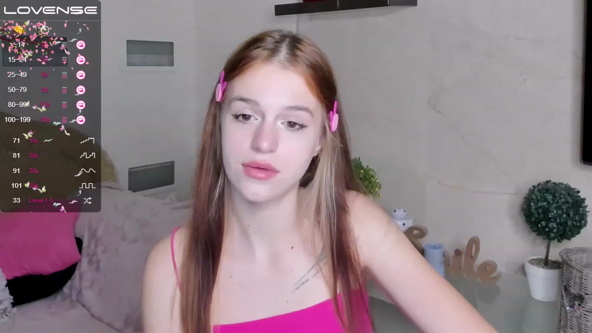 Gallery image thumbnail from SimplePeach's myfreecams stream on, 05/05/2023, 20:11 image 17 of 20