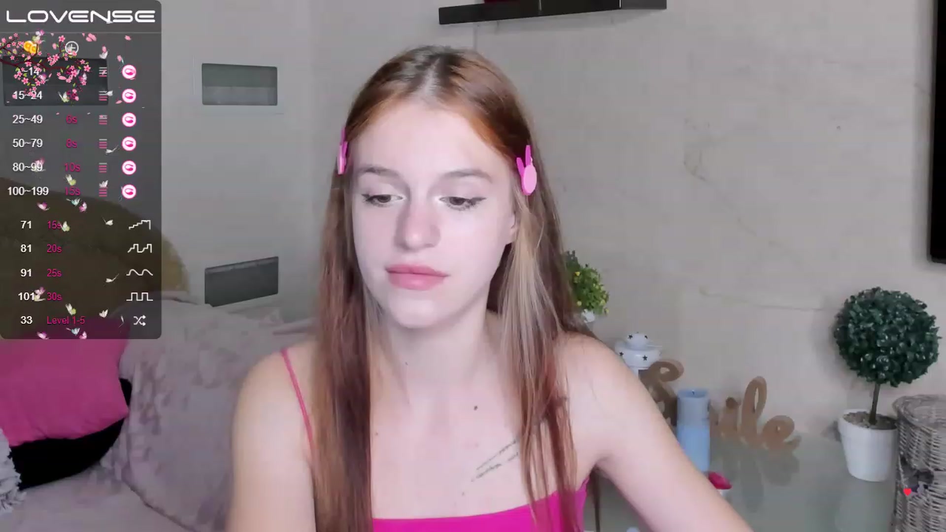Gallery image thumbnail from SimplePeach's myfreecams stream on, 05/05/2023, 20:11 image 3 of 20