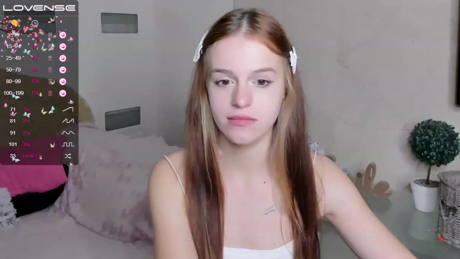 Gallery image thumbnail from SimplePeach's myfreecams stream on, 05/05/2023, 23:45 image 15 of 20