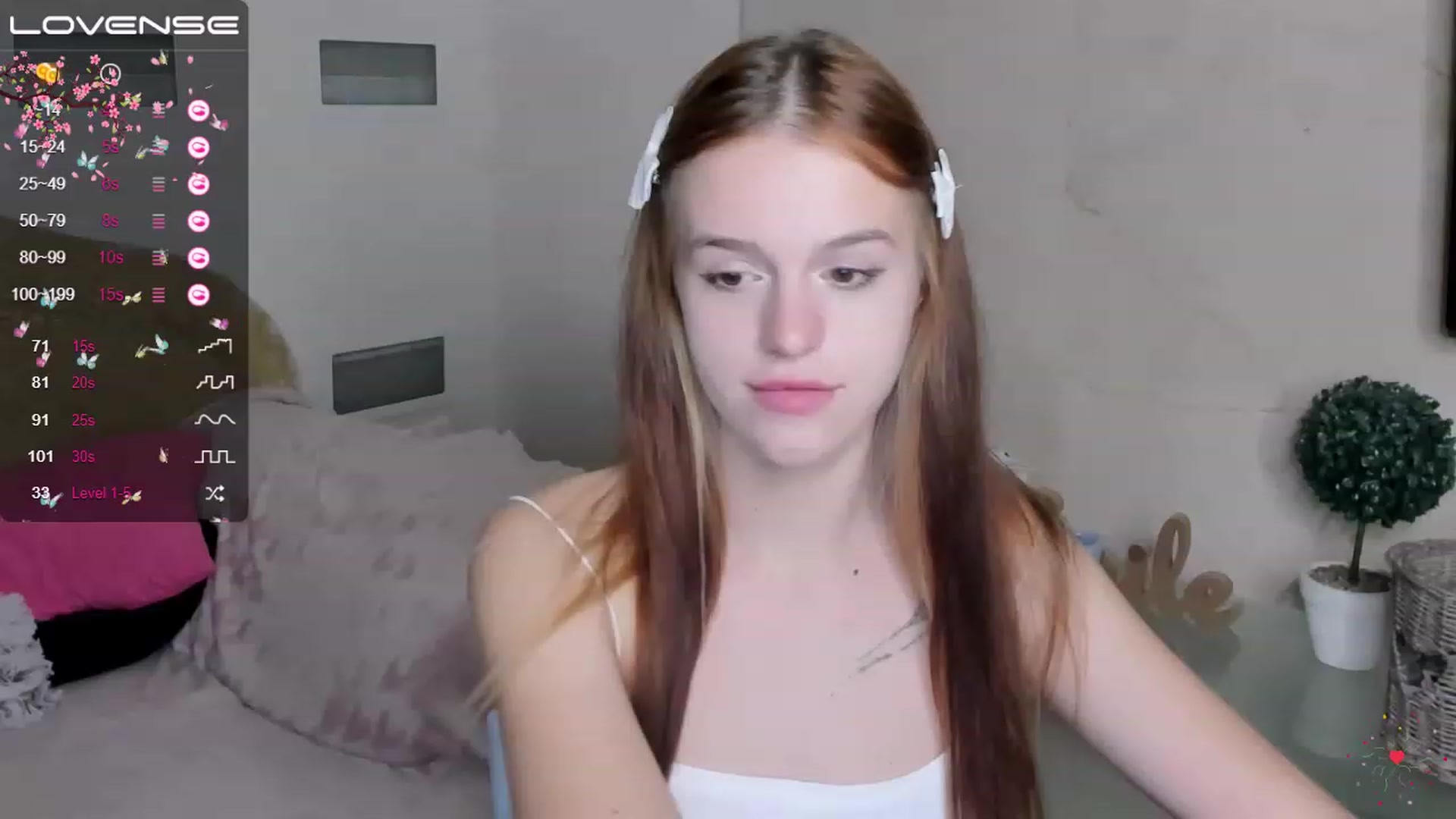 Gallery image thumbnail from SimplePeach's myfreecams stream on, 05/05/2023, 23:45 image 18 of 20