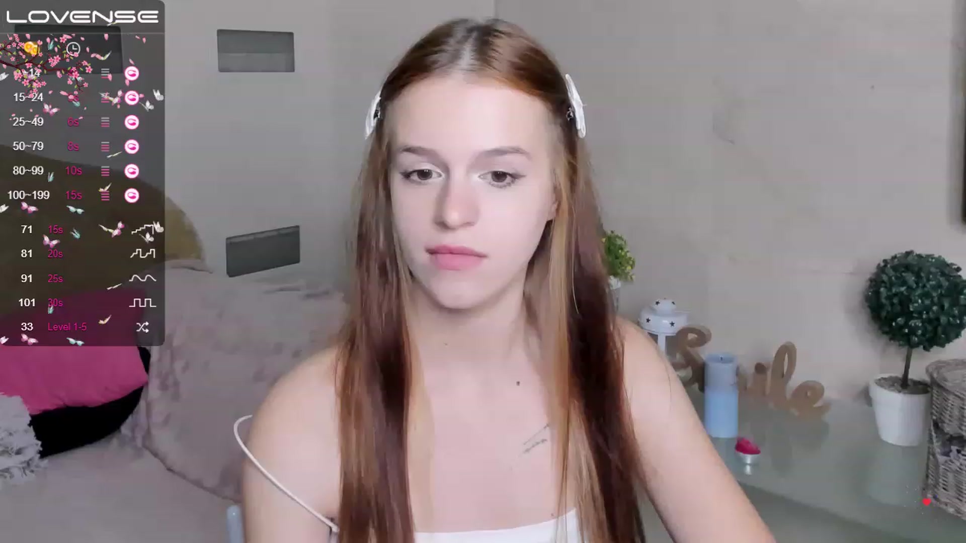 Gallery image thumbnail from SimplePeach's myfreecams stream on, 05/06/2023, 24:47 image 16 of 20