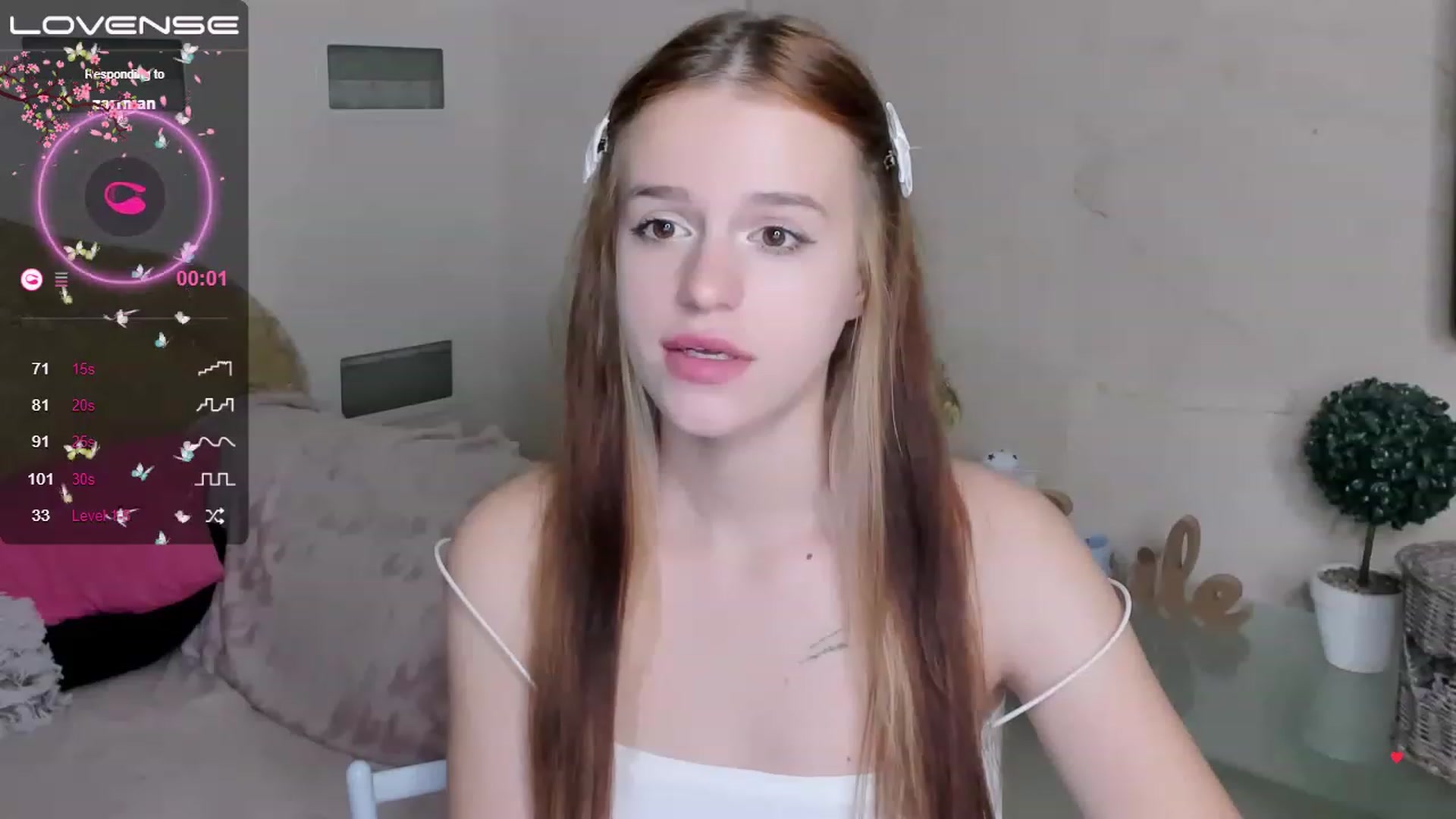 Gallery image thumbnail from SimplePeach's myfreecams stream on, 05/06/2023, 24:47 image 7 of 20