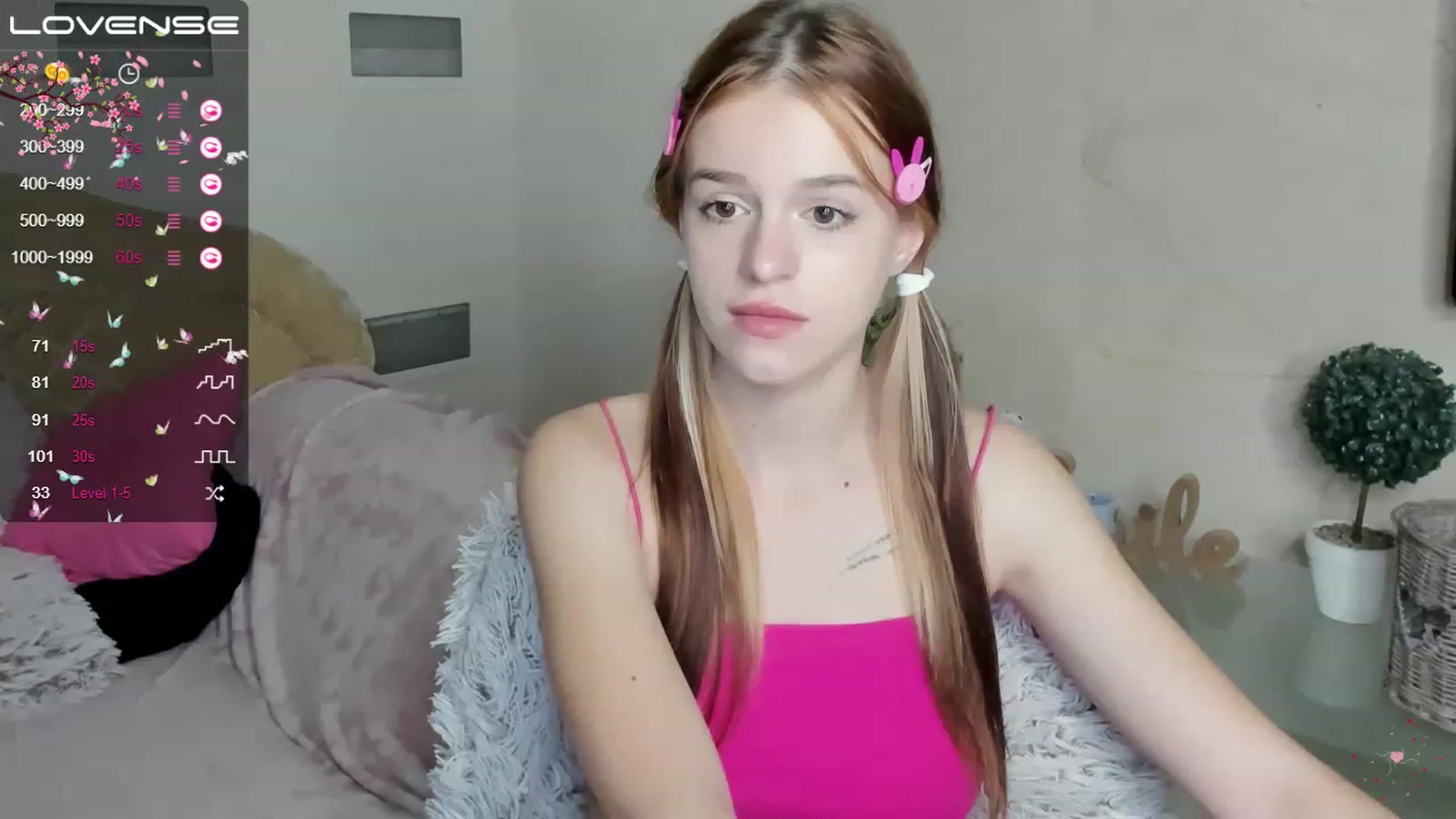 Gallery image thumbnail from SimplePeach's myfreecams stream on, 05/06/2023, 20:22 image 8 of 20