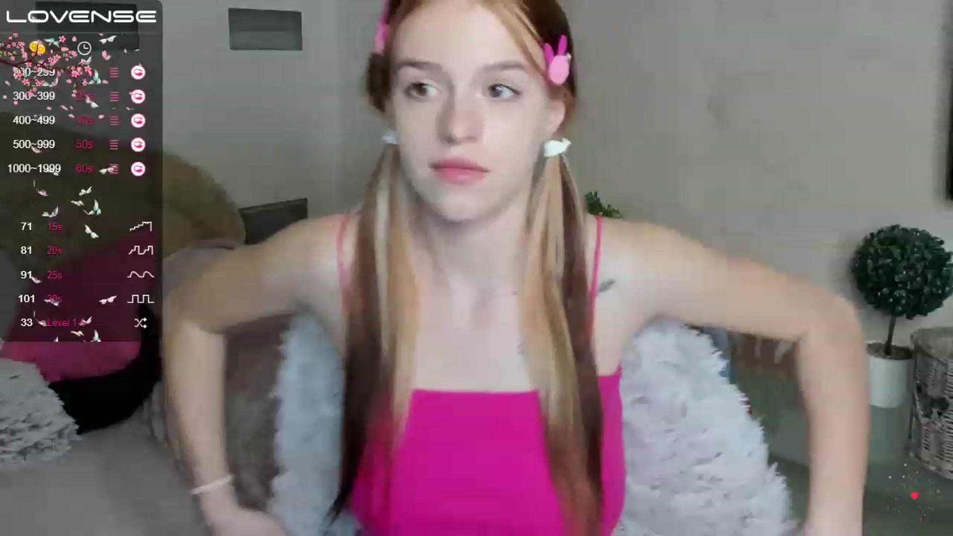 Gallery image thumbnail from SimplePeach's myfreecams stream on, 05/06/2023, 20:22 image 3 of 20