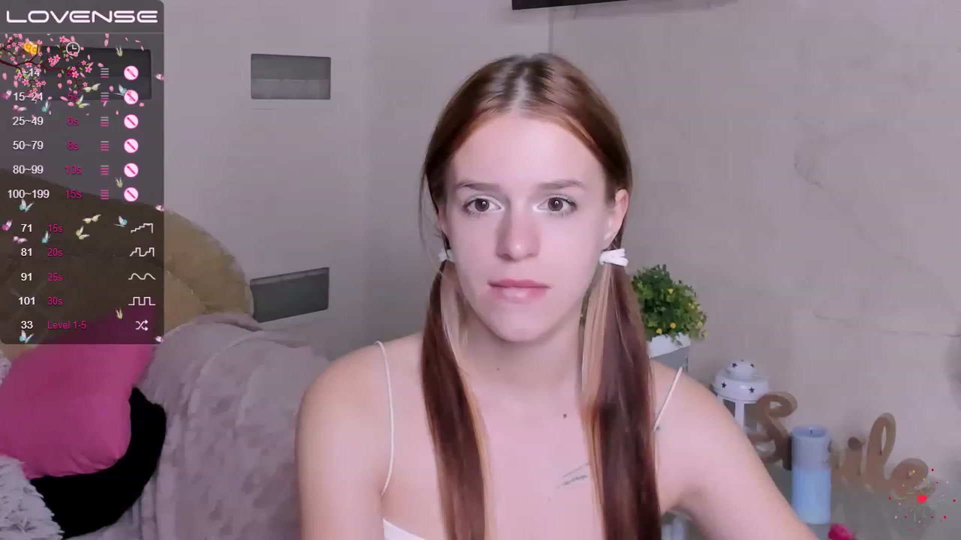 Gallery image thumbnail from SimplePeach's myfreecams stream on, 05/07/2023, 02:53 image 13 of 20