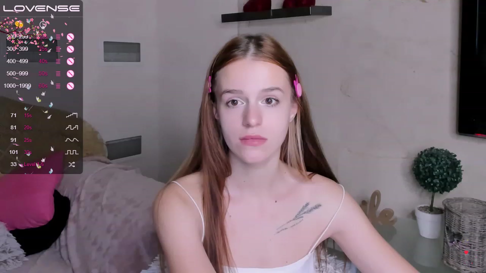 Gallery image thumbnail from SimplePeach's myfreecams stream on, 05/07/2023, 03:34 image 15 of 20