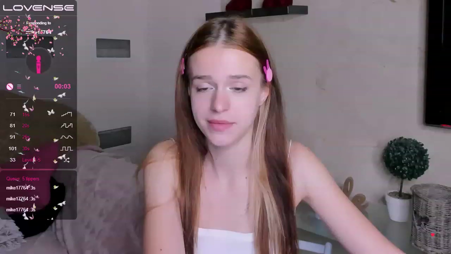 Gallery image thumbnail from SimplePeach's myfreecams stream on, 05/07/2023, 03:34 image 8 of 20