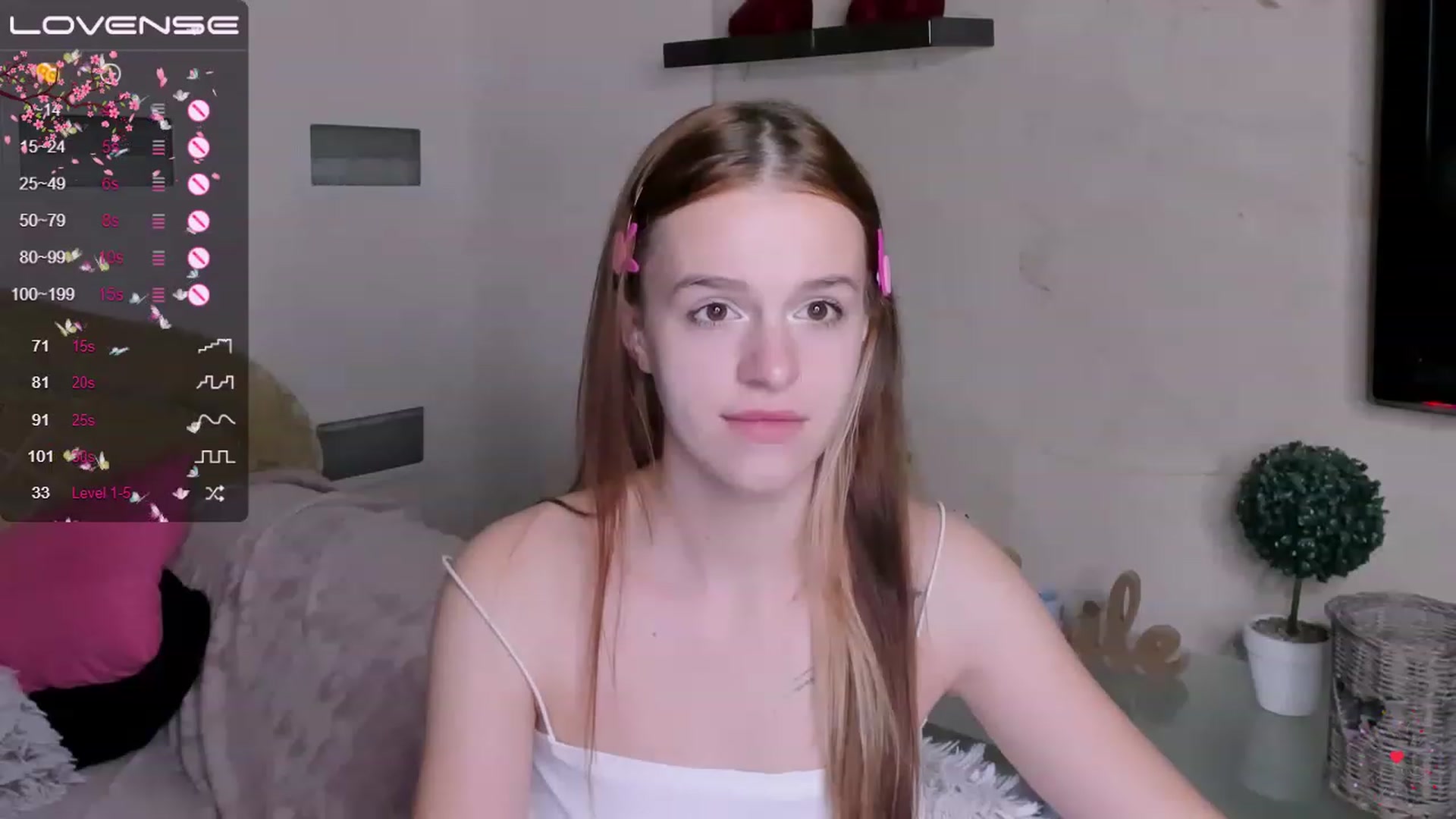 Gallery image thumbnail from SimplePeach's myfreecams stream on, 05/07/2023, 03:34 image 4 of 20