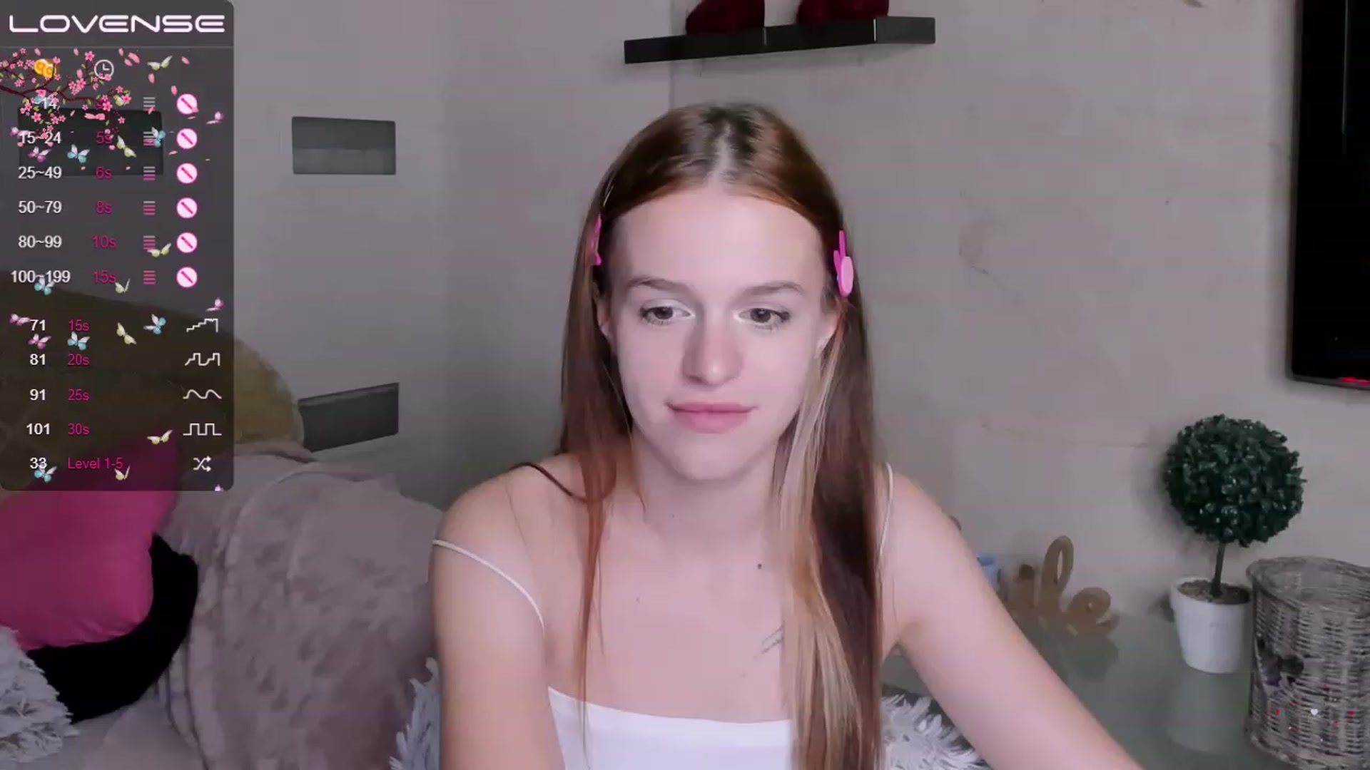 Gallery image thumbnail from SimplePeach's myfreecams stream on, 05/07/2023, 03:34 image 6 of 20