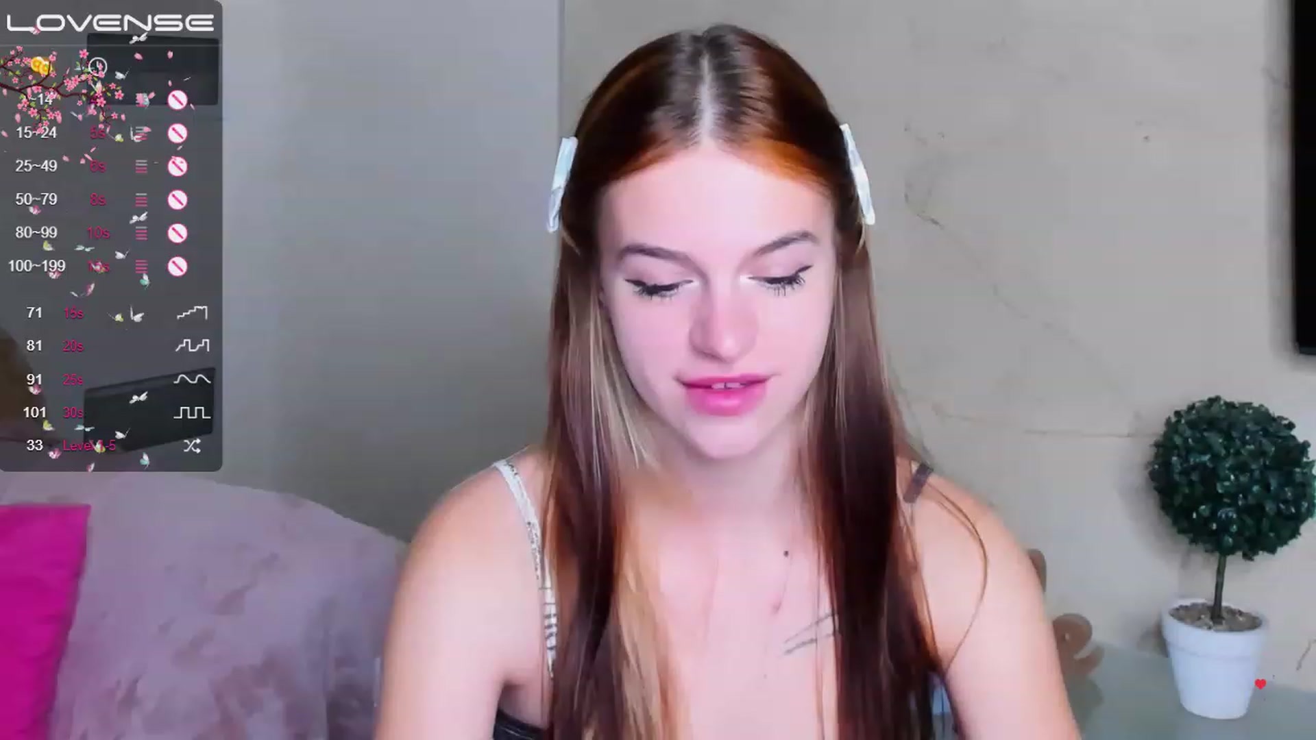 Gallery image thumbnail from SimplePeach's myfreecams stream on, 05/10/2023, 21:31 image 20 of 20