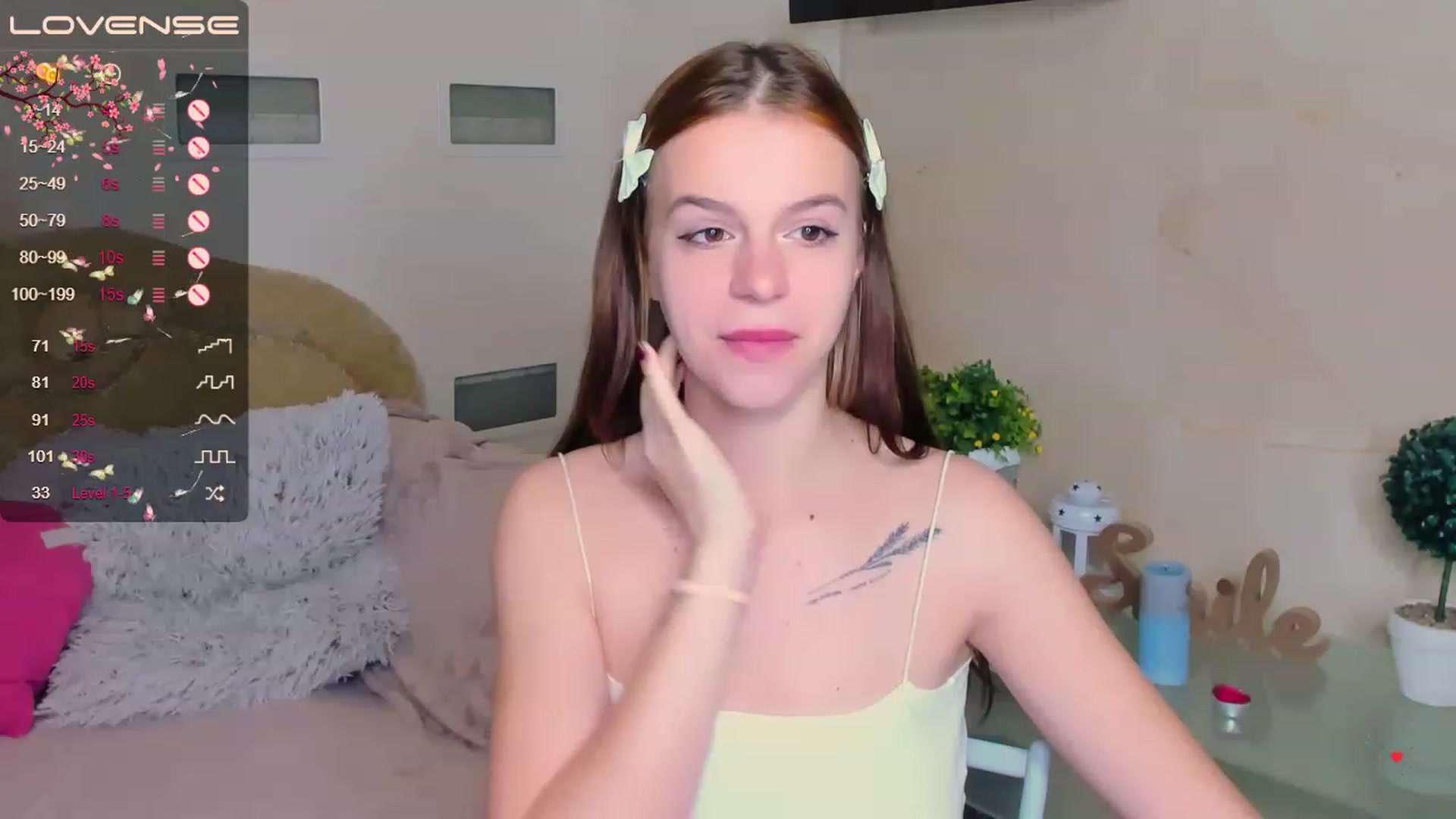 Gallery image thumbnail from SimplePeach's myfreecams stream on, 05/11/2023, 13:49 image 10 of 20