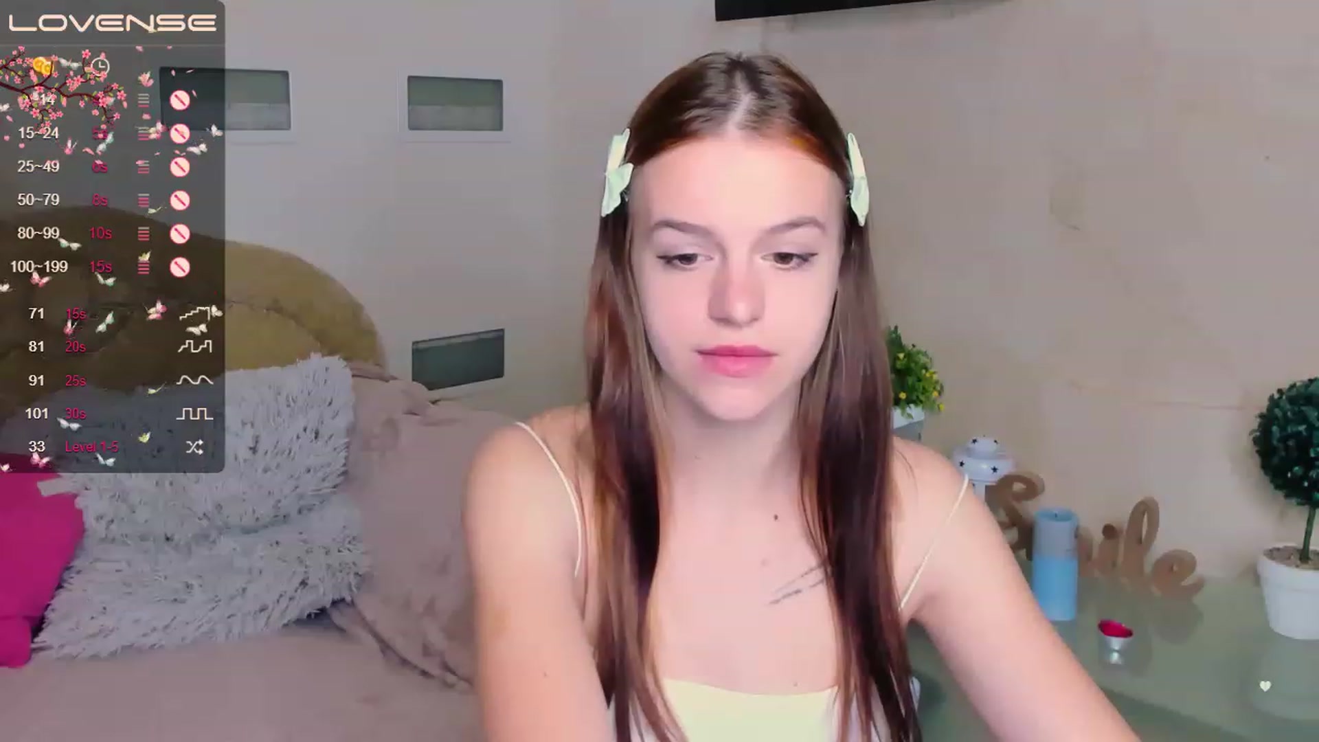 Gallery image thumbnail from SimplePeach's myfreecams stream on, 05/11/2023, 13:49 image 16 of 20