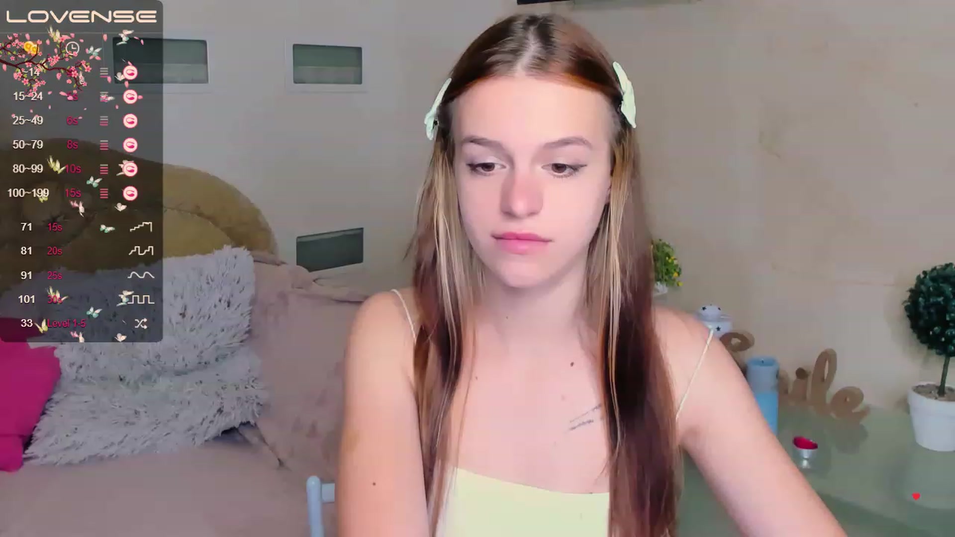 Gallery image thumbnail from SimplePeach's myfreecams stream on, 05/11/2023, 16:26 image 12 of 20