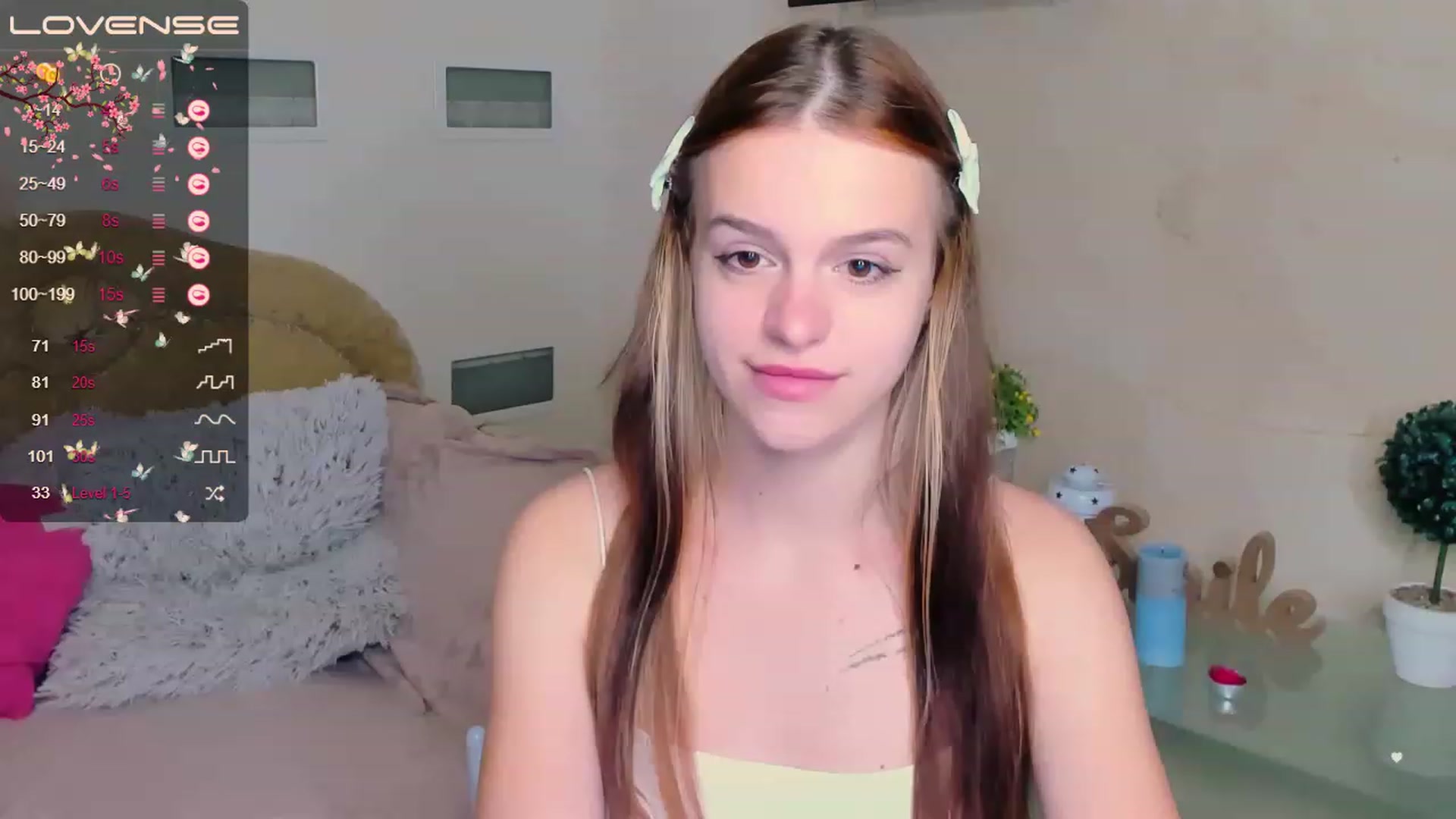 Gallery image thumbnail from SimplePeach's myfreecams stream on, 05/11/2023, 16:26 image 6 of 20