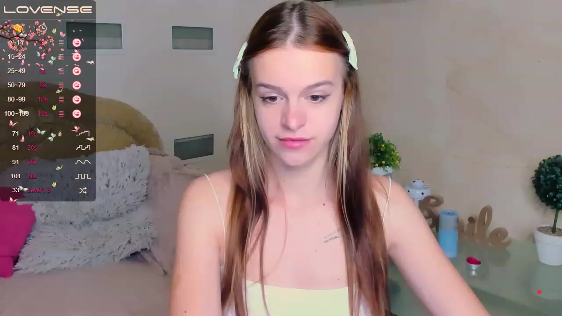 Gallery image thumbnail from SimplePeach's myfreecams stream on, 05/11/2023, 16:26 image 1 of 20