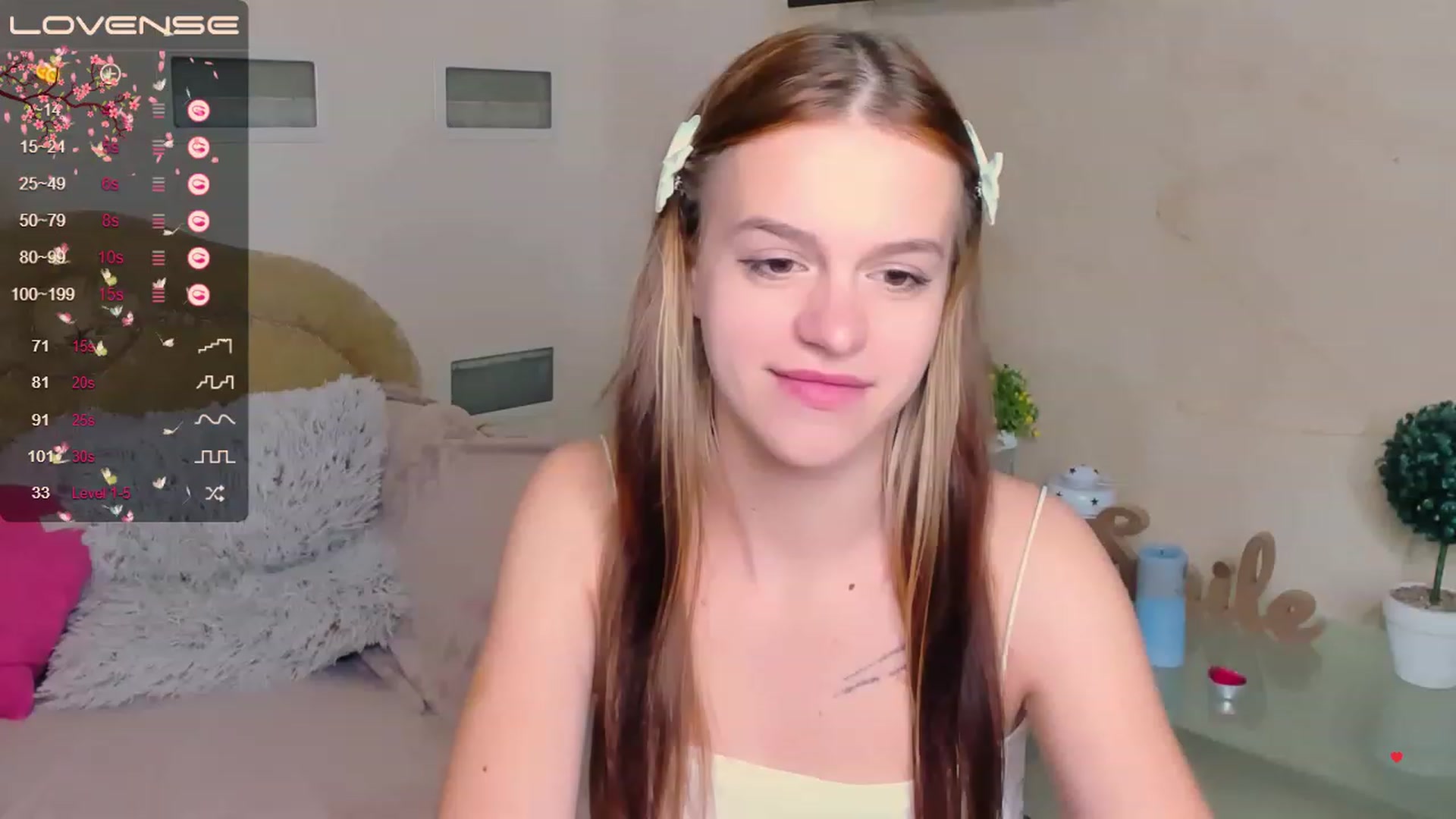 Gallery image thumbnail from SimplePeach's myfreecams stream on, 05/11/2023, 17:01 image 13 of 20