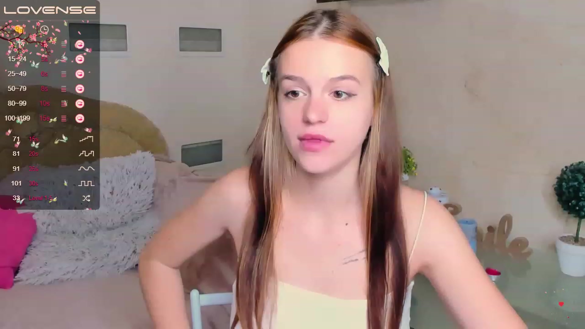 Gallery image thumbnail from SimplePeach's myfreecams stream on, 05/11/2023, 17:01 image 11 of 20