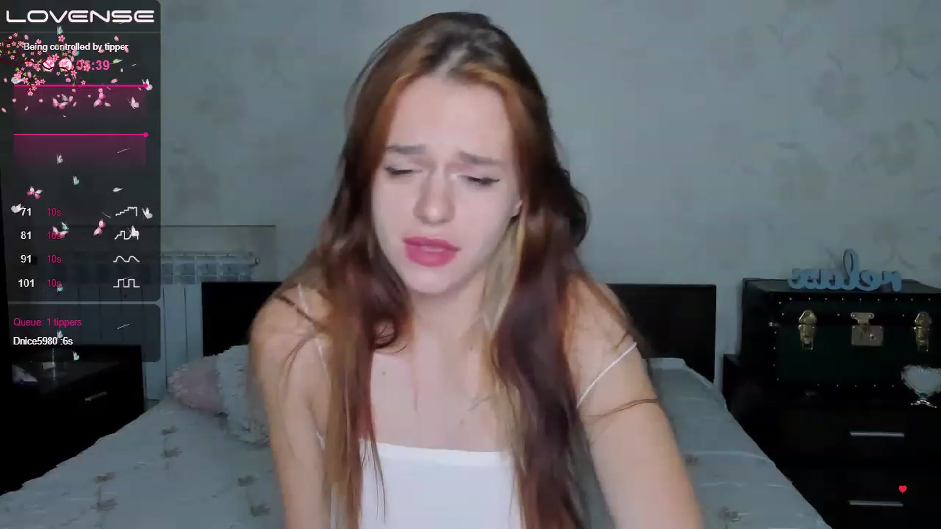 Gallery image thumbnail from SimplePeach's myfreecams stream on, 05/16/2023, 22:42 image 12 of 20