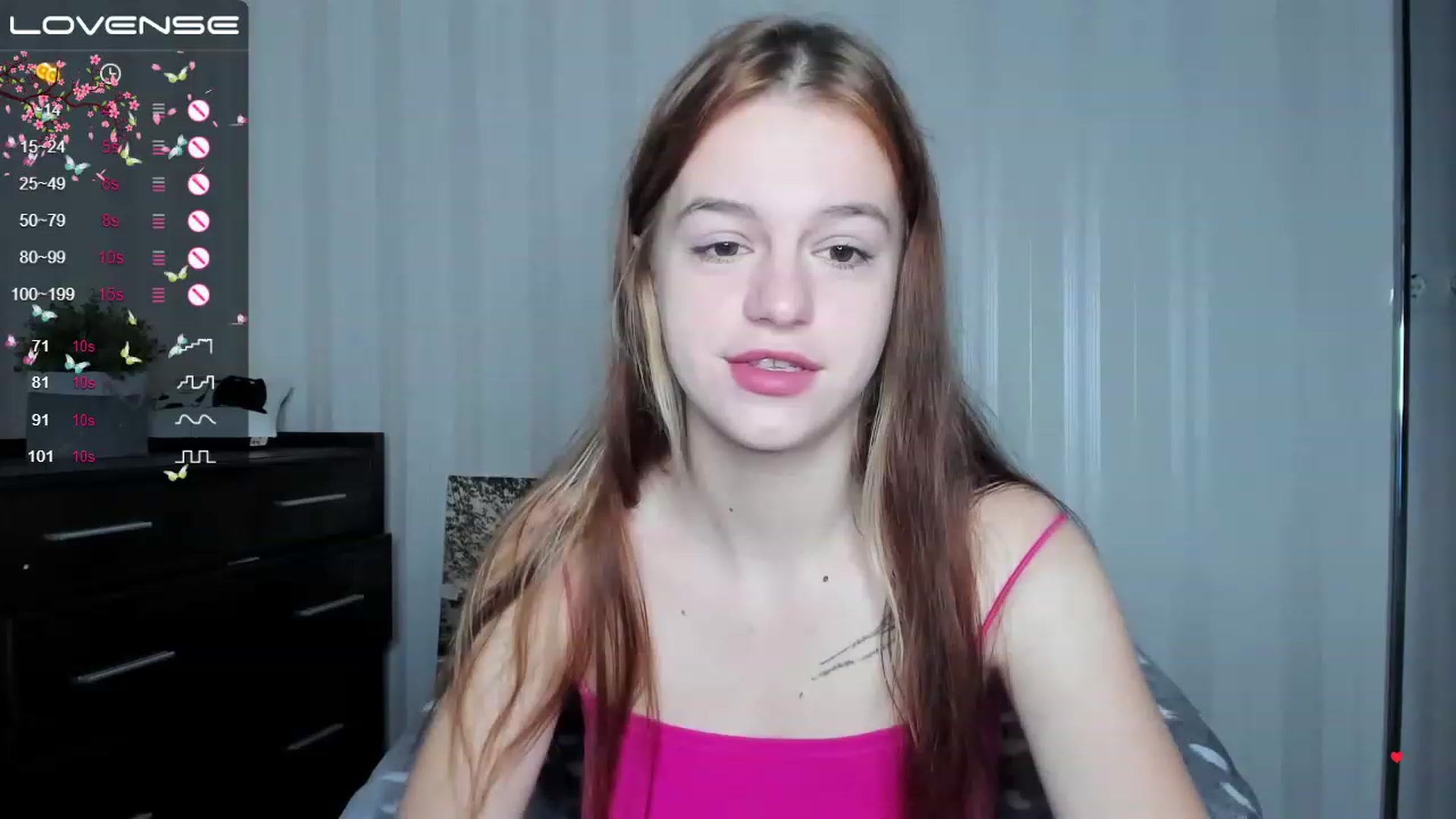 Gallery image thumbnail from SimplePeach's myfreecams stream on, 05/18/2023, 11:45 image 15 of 20
