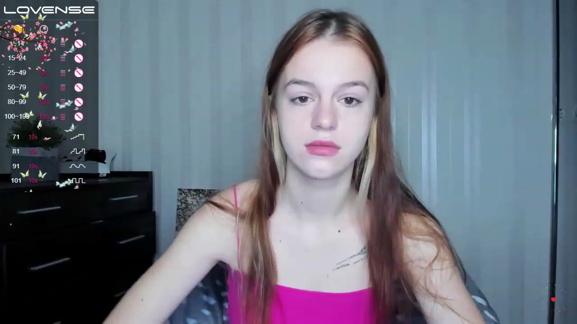 Gallery image thumbnail from SimplePeach's myfreecams stream on, 05/18/2023, 11:45 image 19 of 20