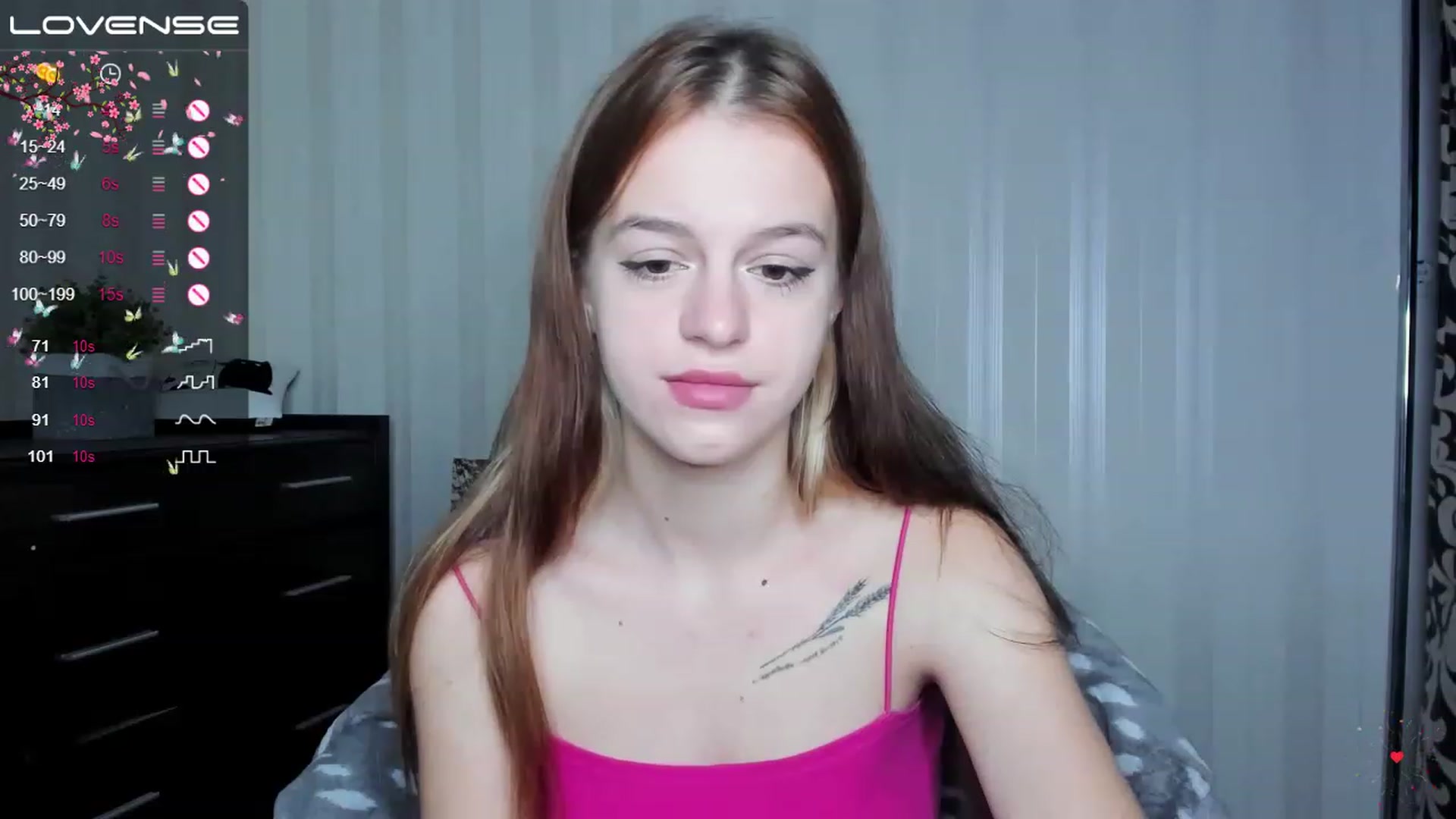 Gallery image thumbnail from SimplePeach's myfreecams stream on, 05/18/2023, 12:55 image 15 of 20