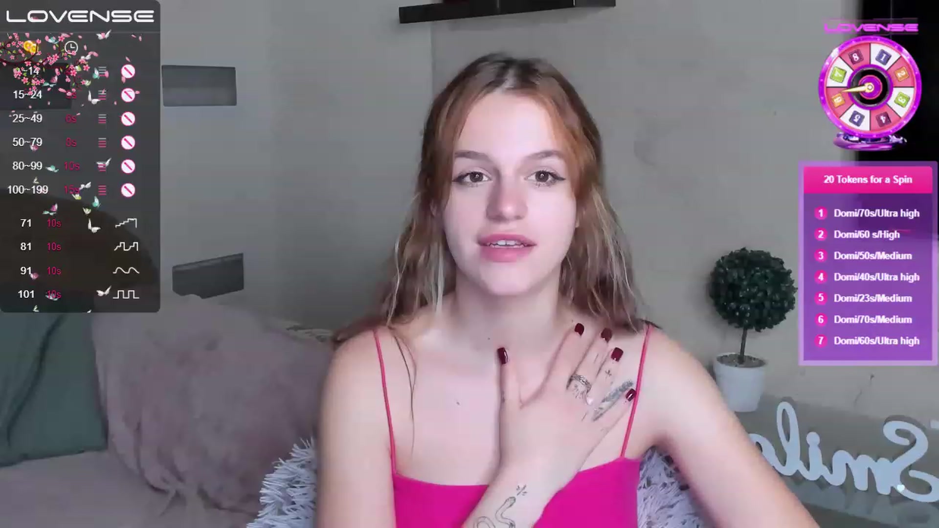 Gallery image thumbnail from SimplePeach's myfreecams stream on, 05/22/2023, 24:28 image 10 of 20