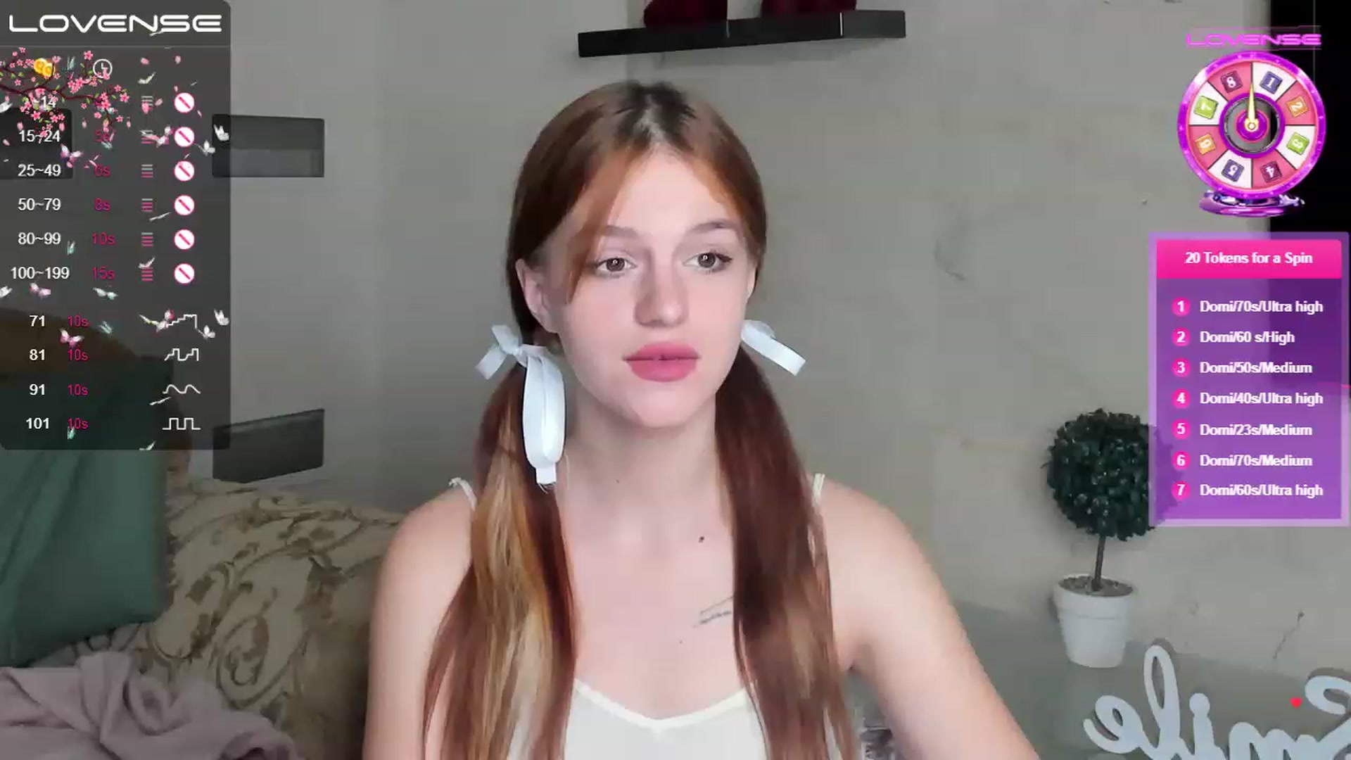 Gallery image thumbnail from SimplePeach's myfreecams stream on, 05/22/2023, 19:04 image 11 of 20