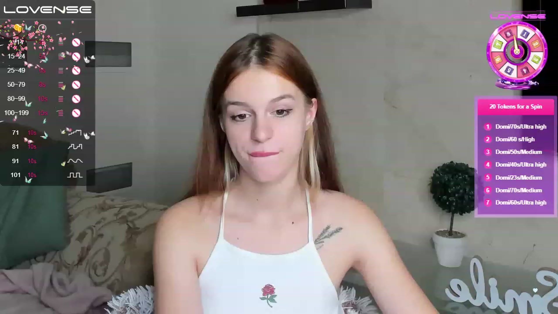 Gallery image thumbnail from SimplePeach's myfreecams stream on, 05/22/2023, 21:19 image 2 of 20