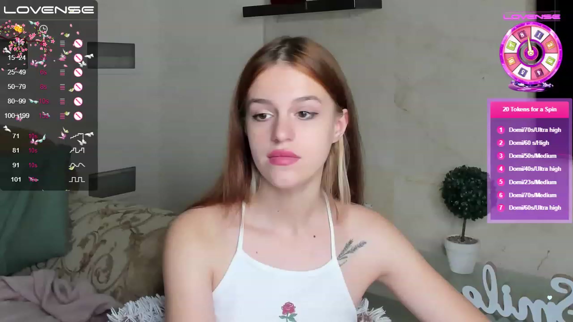 Gallery image thumbnail from SimplePeach's myfreecams stream on, 05/22/2023, 21:19 image 3 of 20
