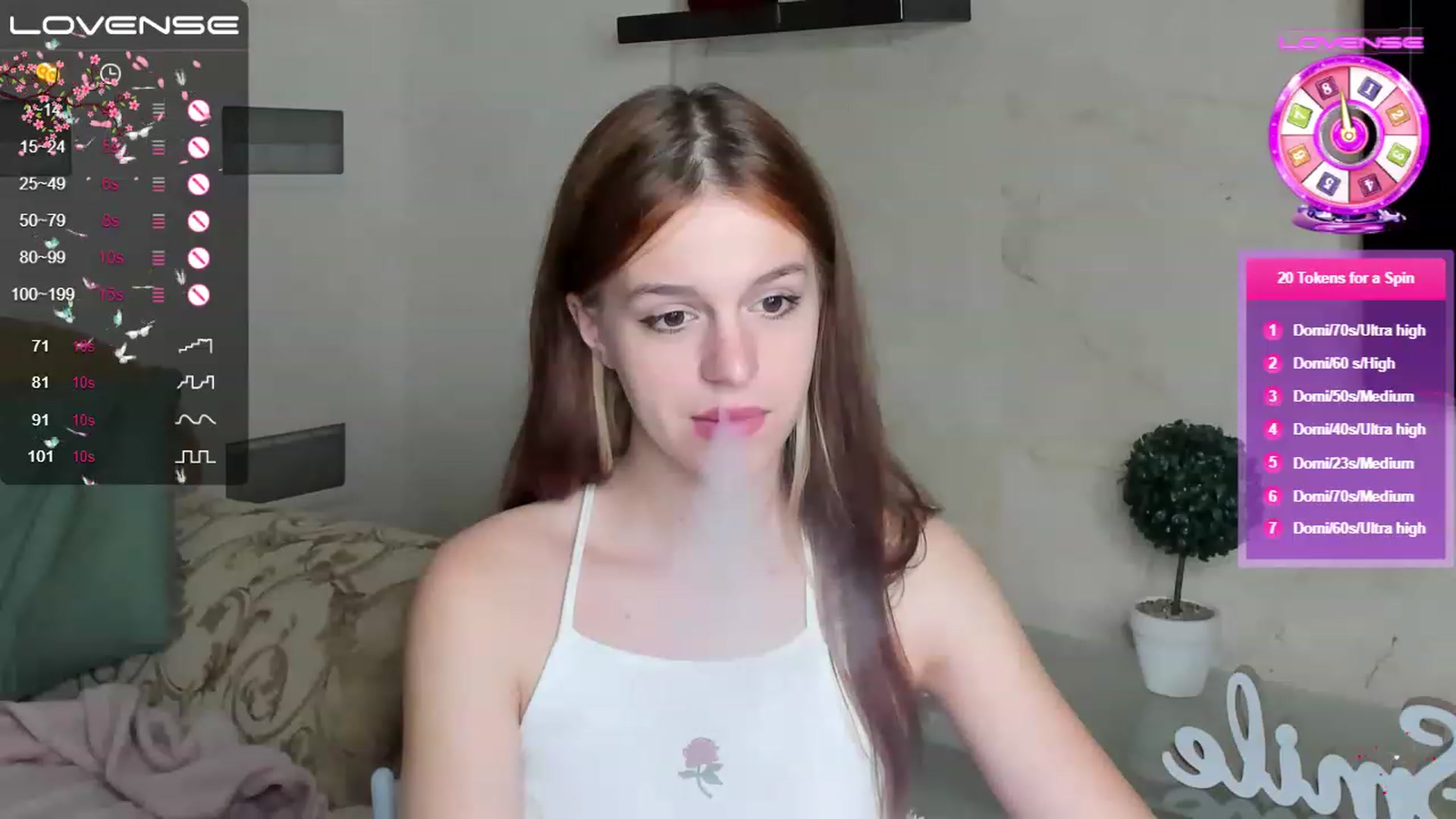 Gallery image thumbnail from SimplePeach's myfreecams stream on, 05/22/2023, 21:19 image 9 of 20