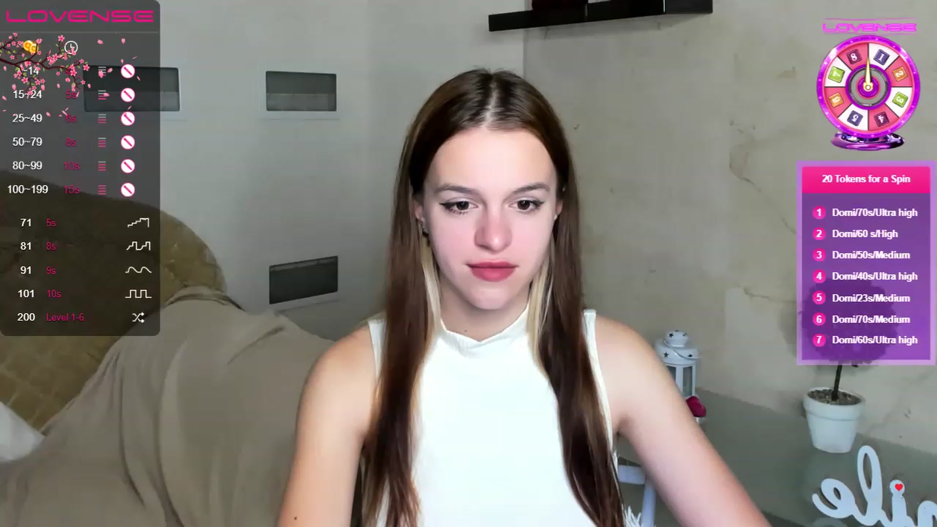 Gallery image thumbnail from SimplePeach's myfreecams stream on, 06/04/2023, 21:15 image 3 of 20